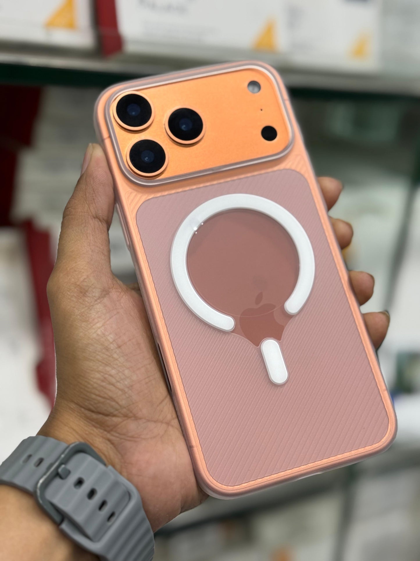 White Carbon MagSafe Paper Soft Ultra Thin Case