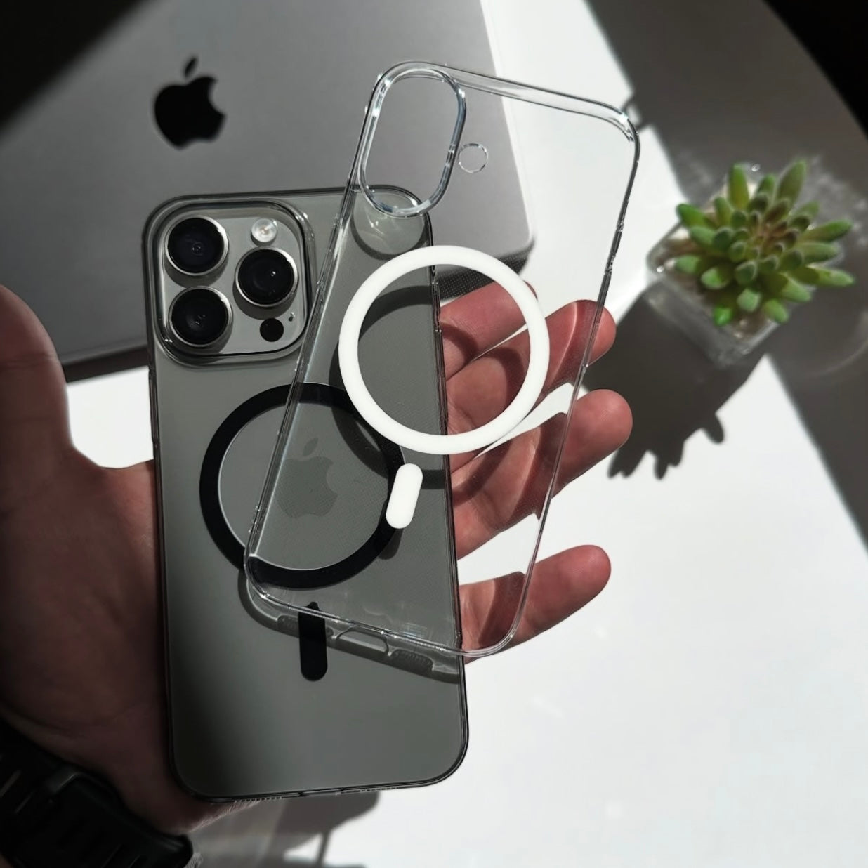 Eouro Anti-Yellow MagSafe Clear Shockproof Sleek Protective Case