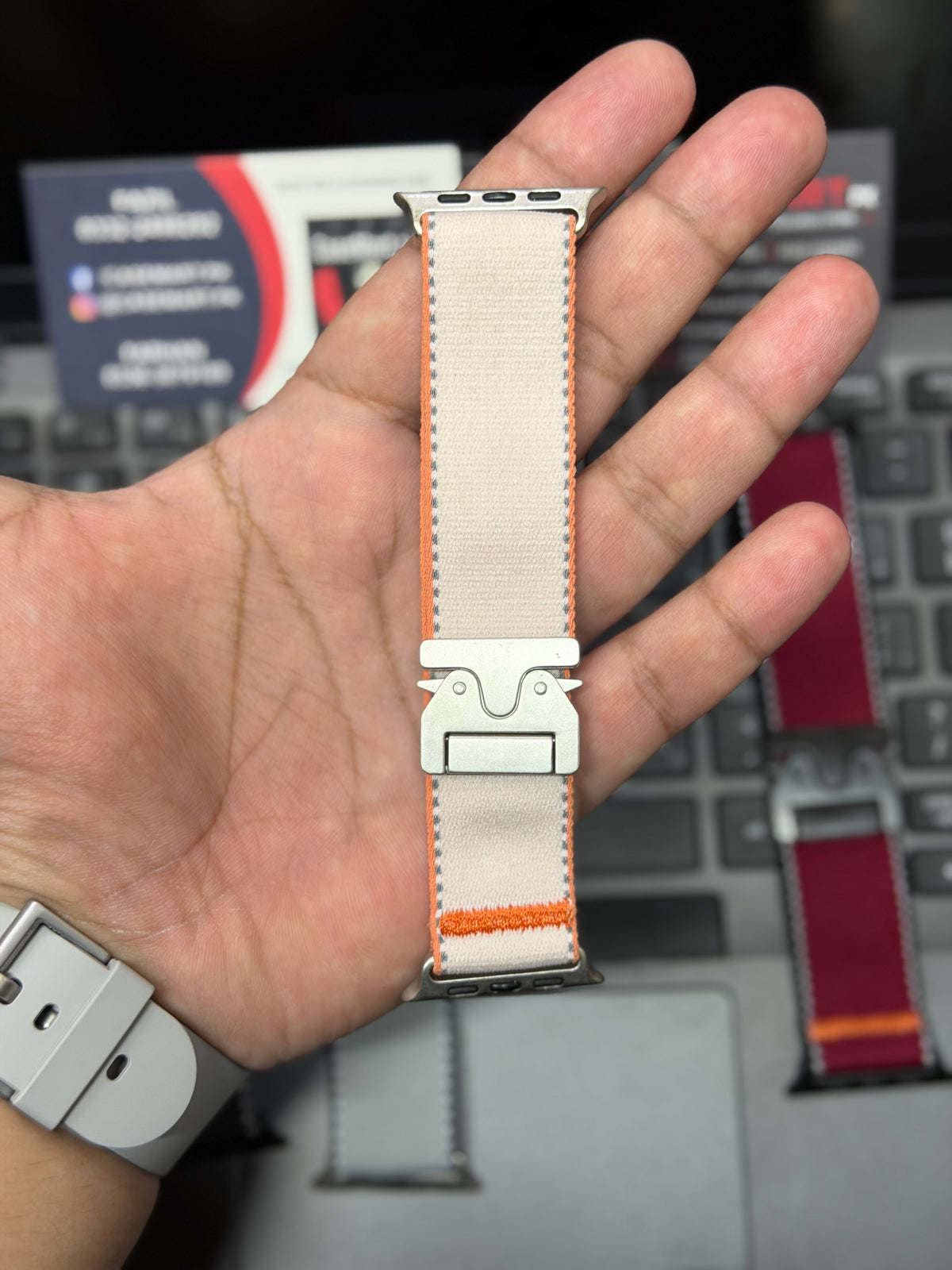 Wild Nylon Loop Band With Master Lock for Apple Watch from 42 to 49 mm