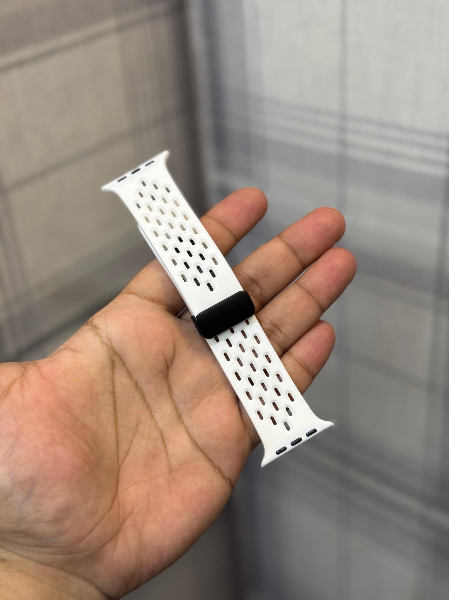 Silicone Apple Watch strap Universal Size with metal buckle