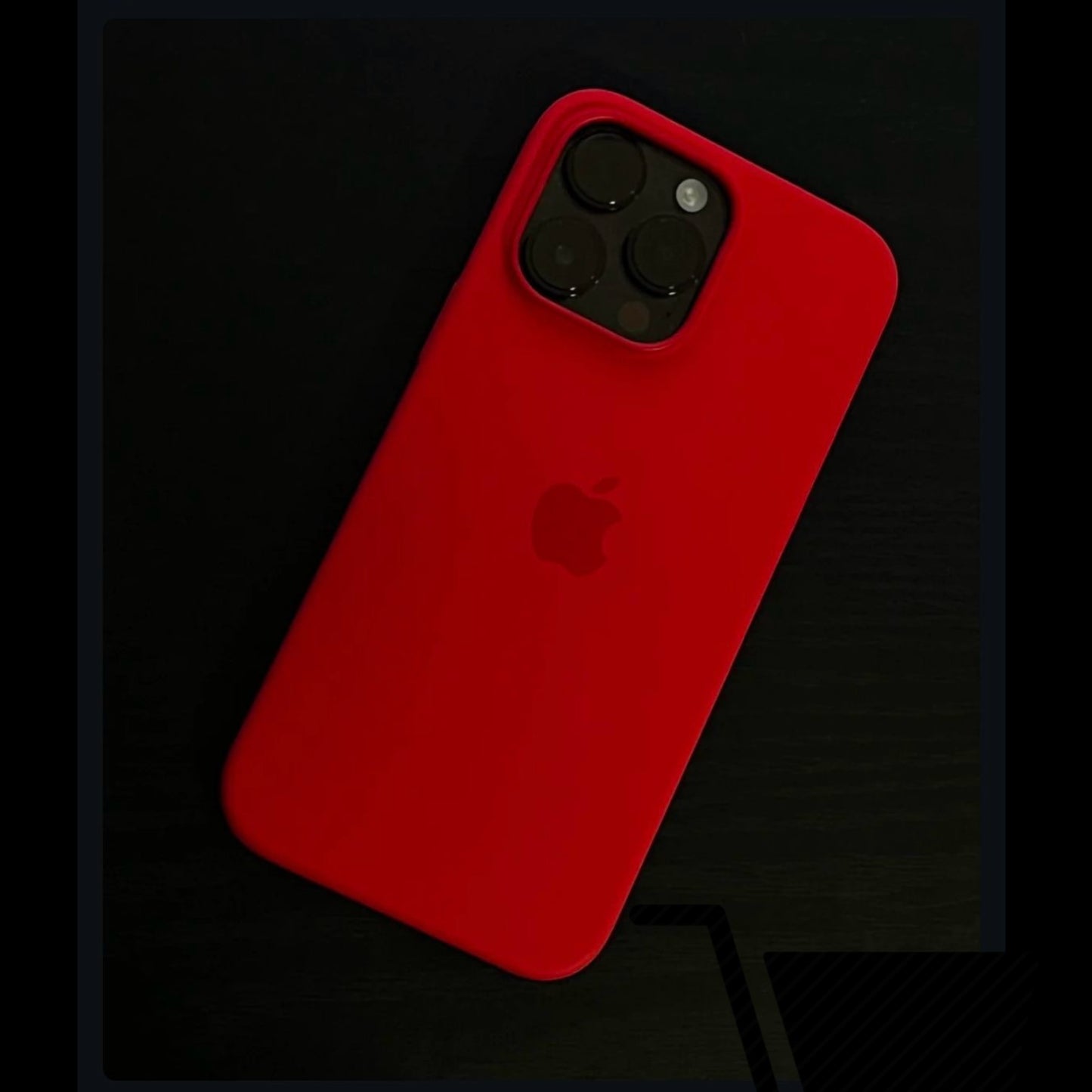 Apple Official Silicone Case Blood Red