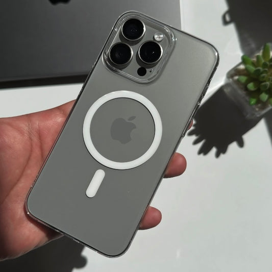 Eouro Anti-Yellow MagSafe Clear Shockproof Sleek Protective Case