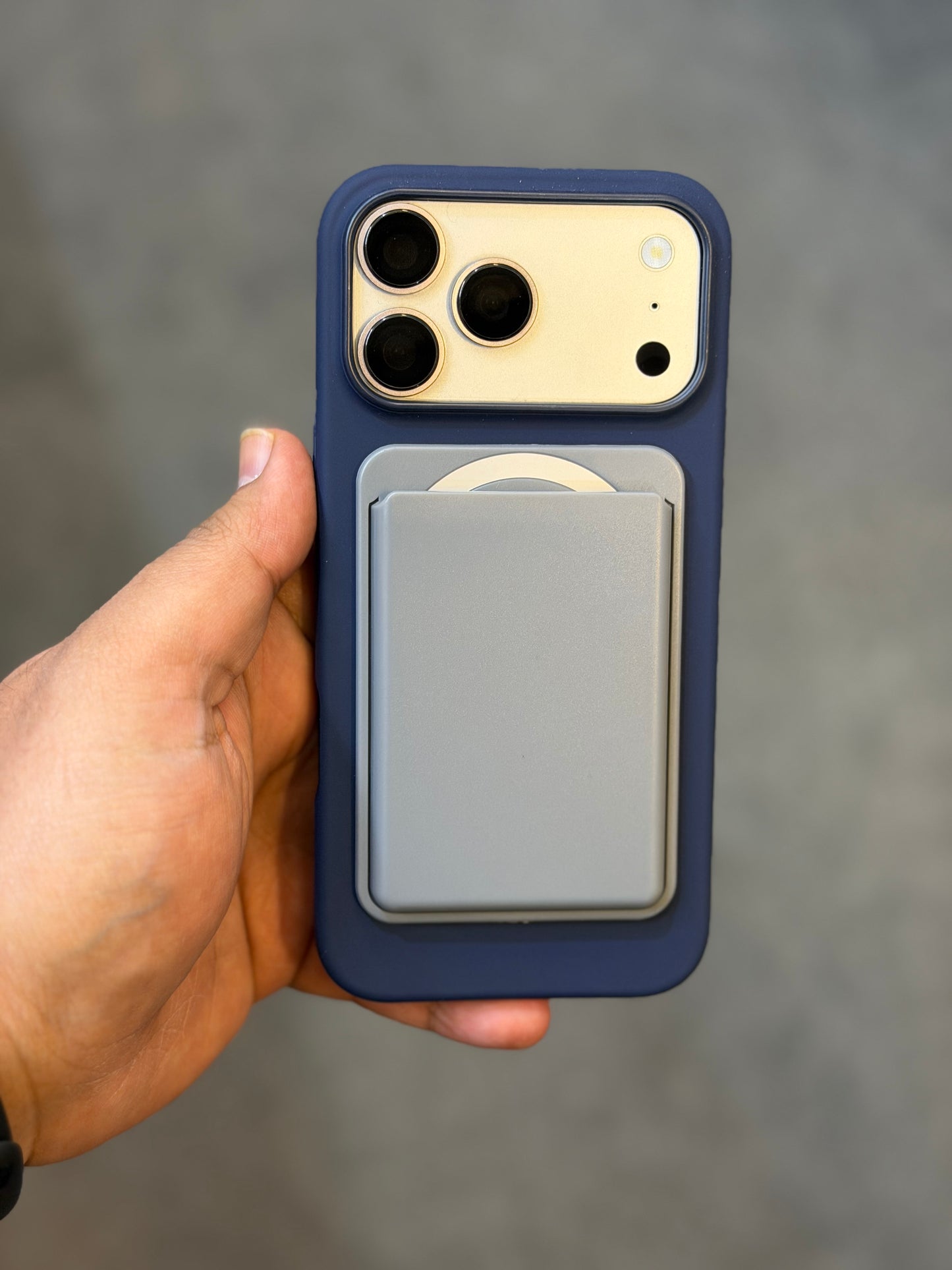 Color Acrylic MagSafe Card Wallets