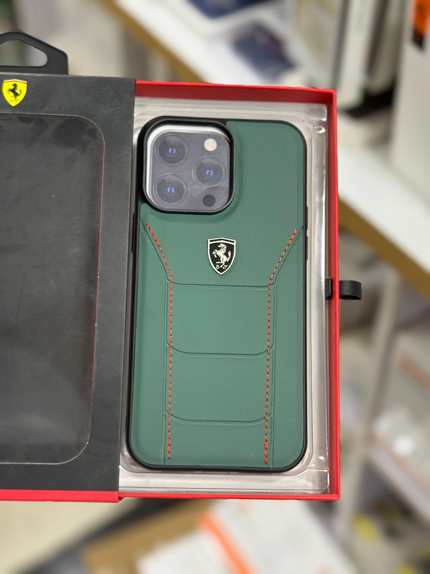 CG mobile Ferrari series case Green for iPhone 14/15 pro max