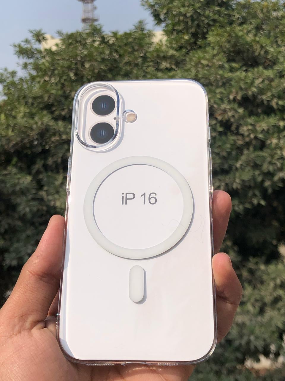 Eouro Anti-Yellow MagSafe Clear Shockproof Sleek Protective Case