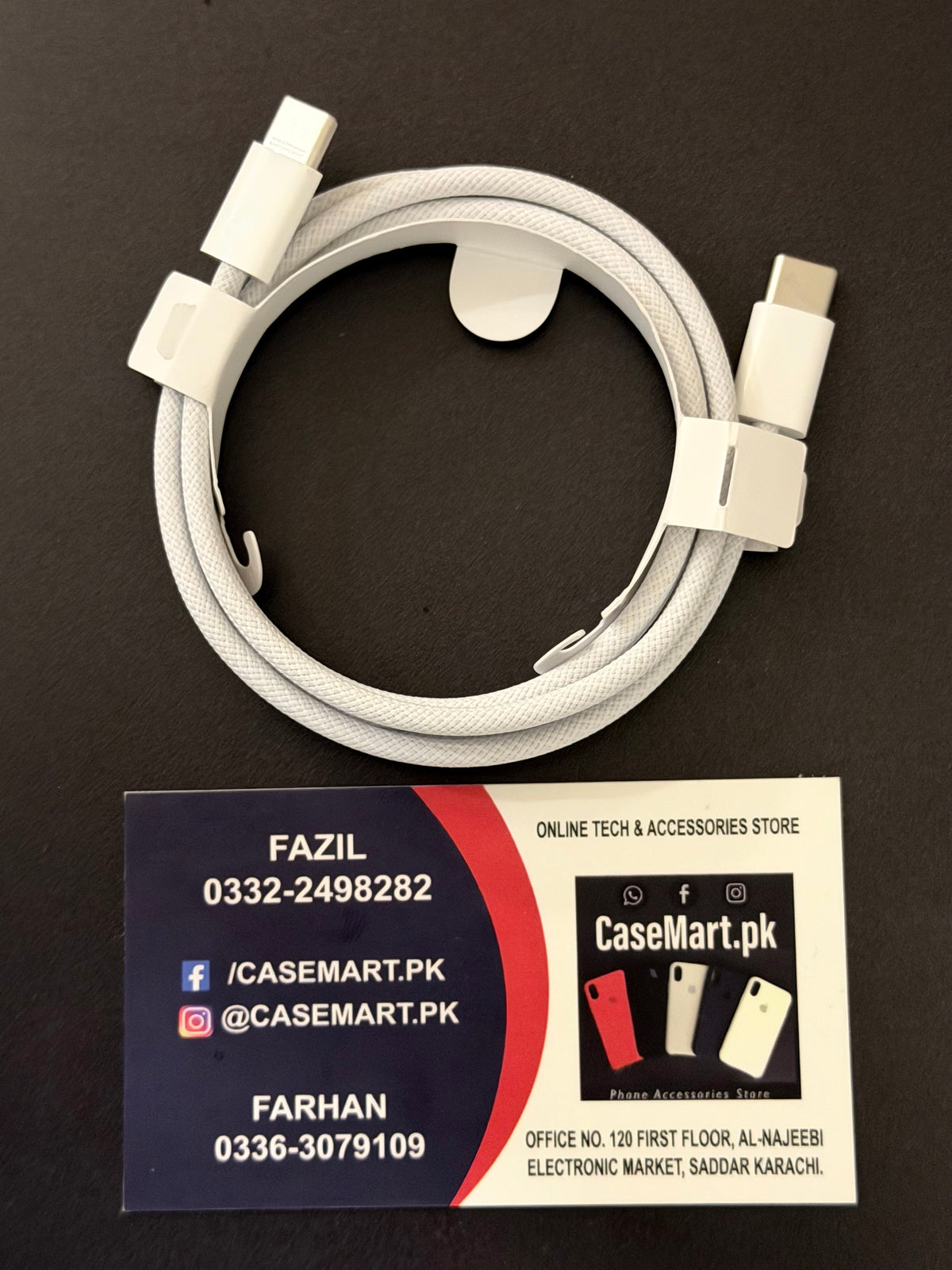 USB-C to USB-C Cable - Genuine Apple Store (Box-Pulled)