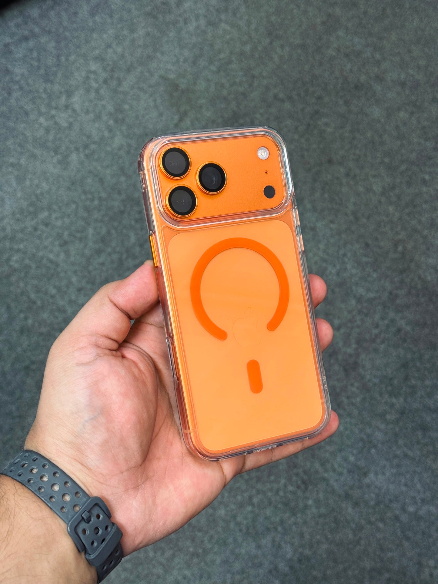Clear Anti-Yellow Orange MagSafe Case for 17 Series