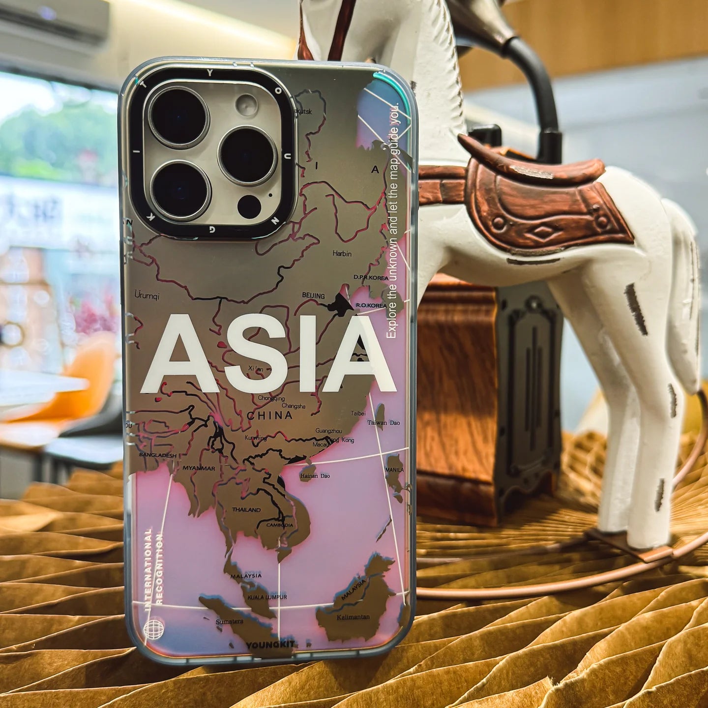 YoungKit Asia Color Changing Case 16 Pro Max
