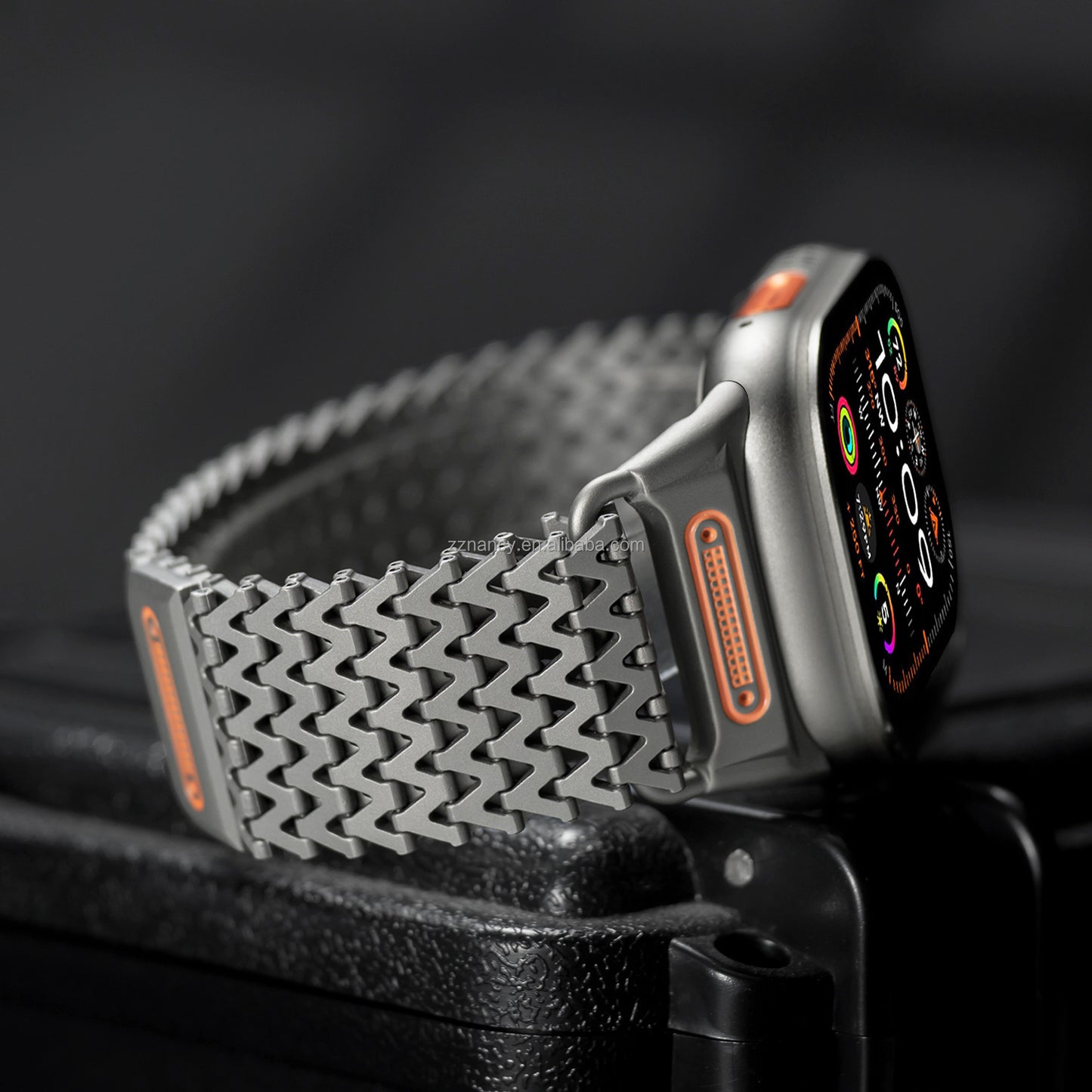 Tactical Wave Apple Watch Rugged Stainless Steel Magnetic Milanese Mesh Loop Strap Mechanical Lugs (44/45/46/49 Mm)