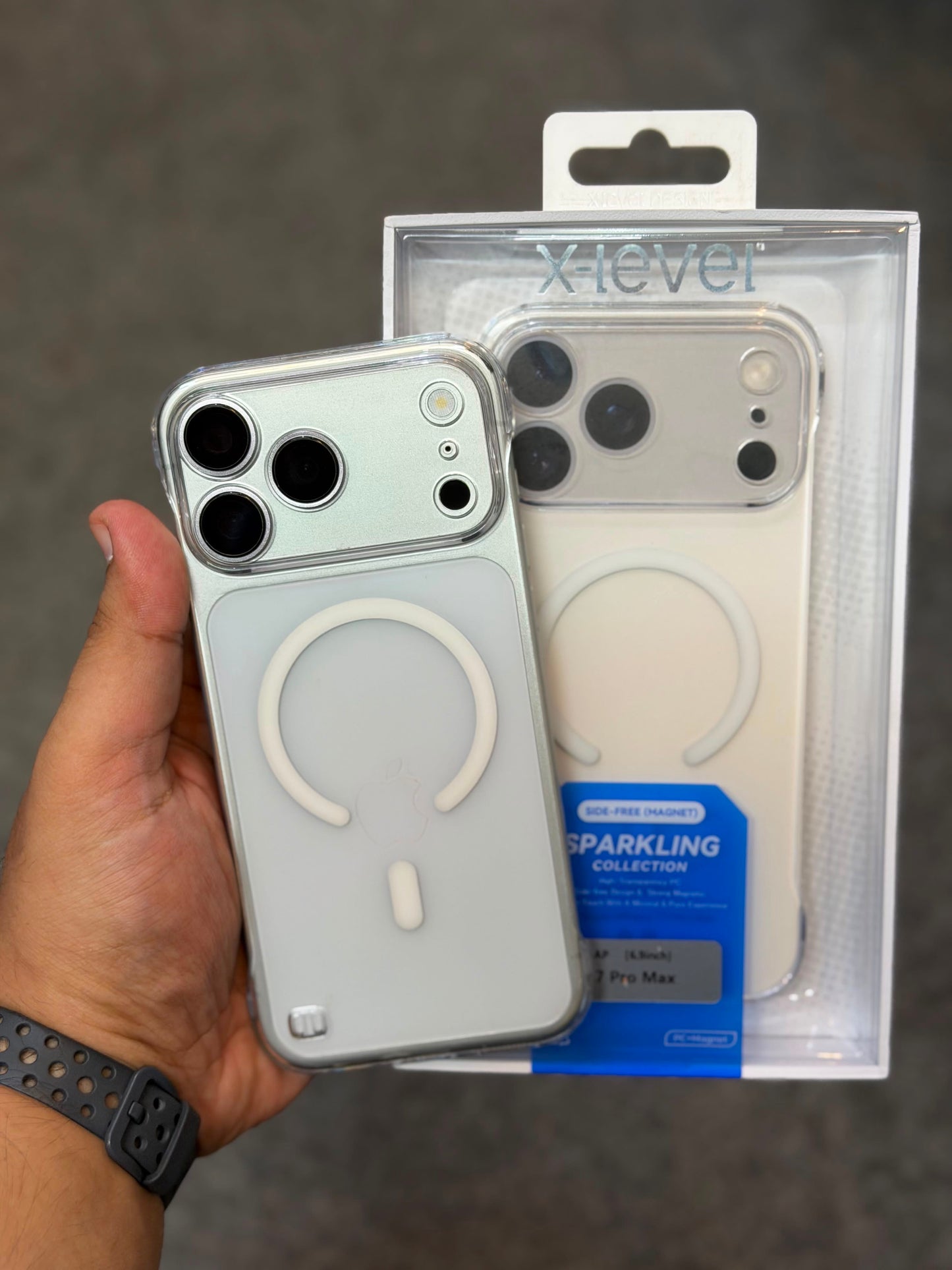 X Level Sparkling Frameless Clear Magsafe Case 17 Series