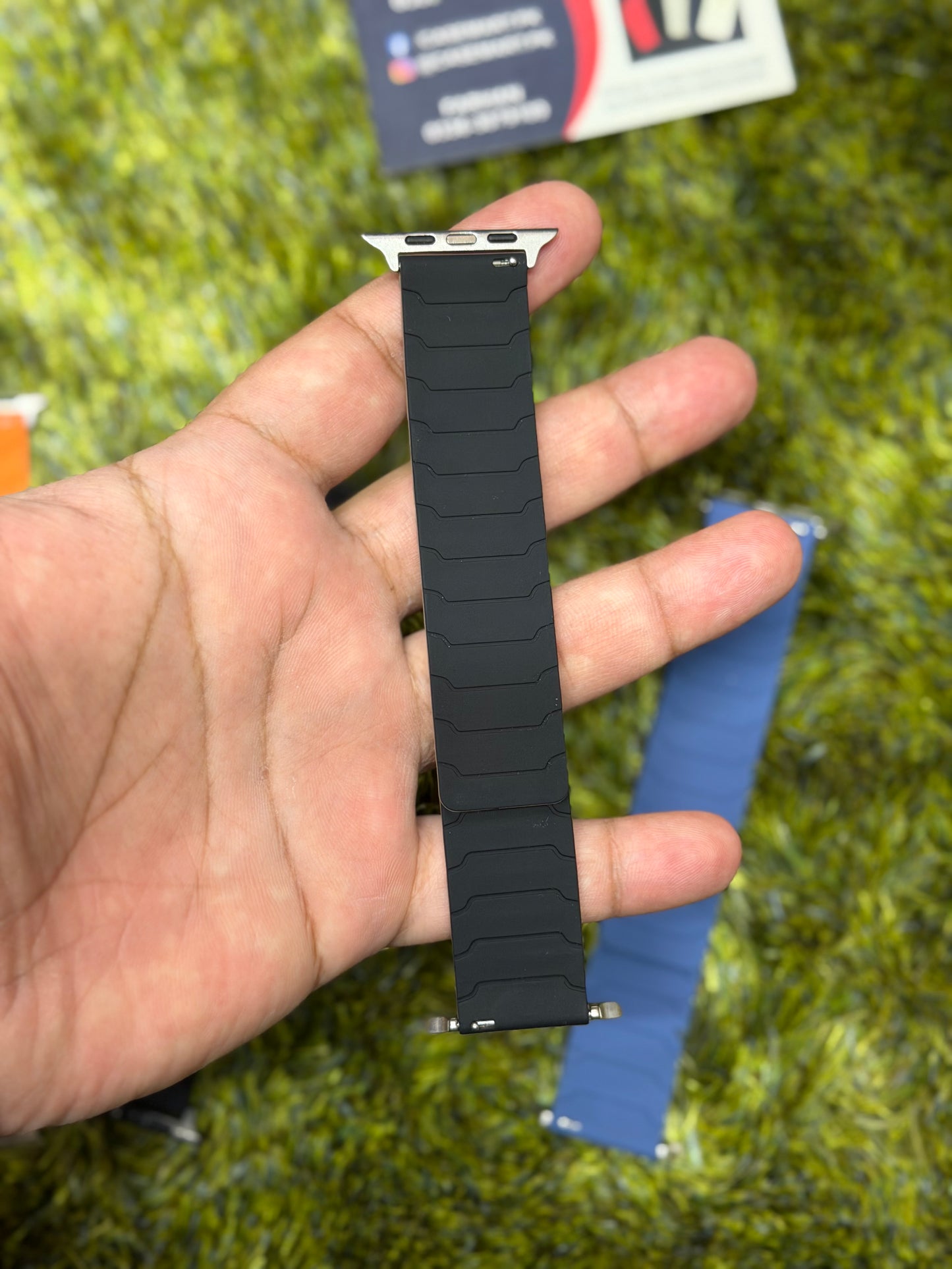 Fully Magnetic Silicone Loop Band for Apple Watch - 38mm to 49mm