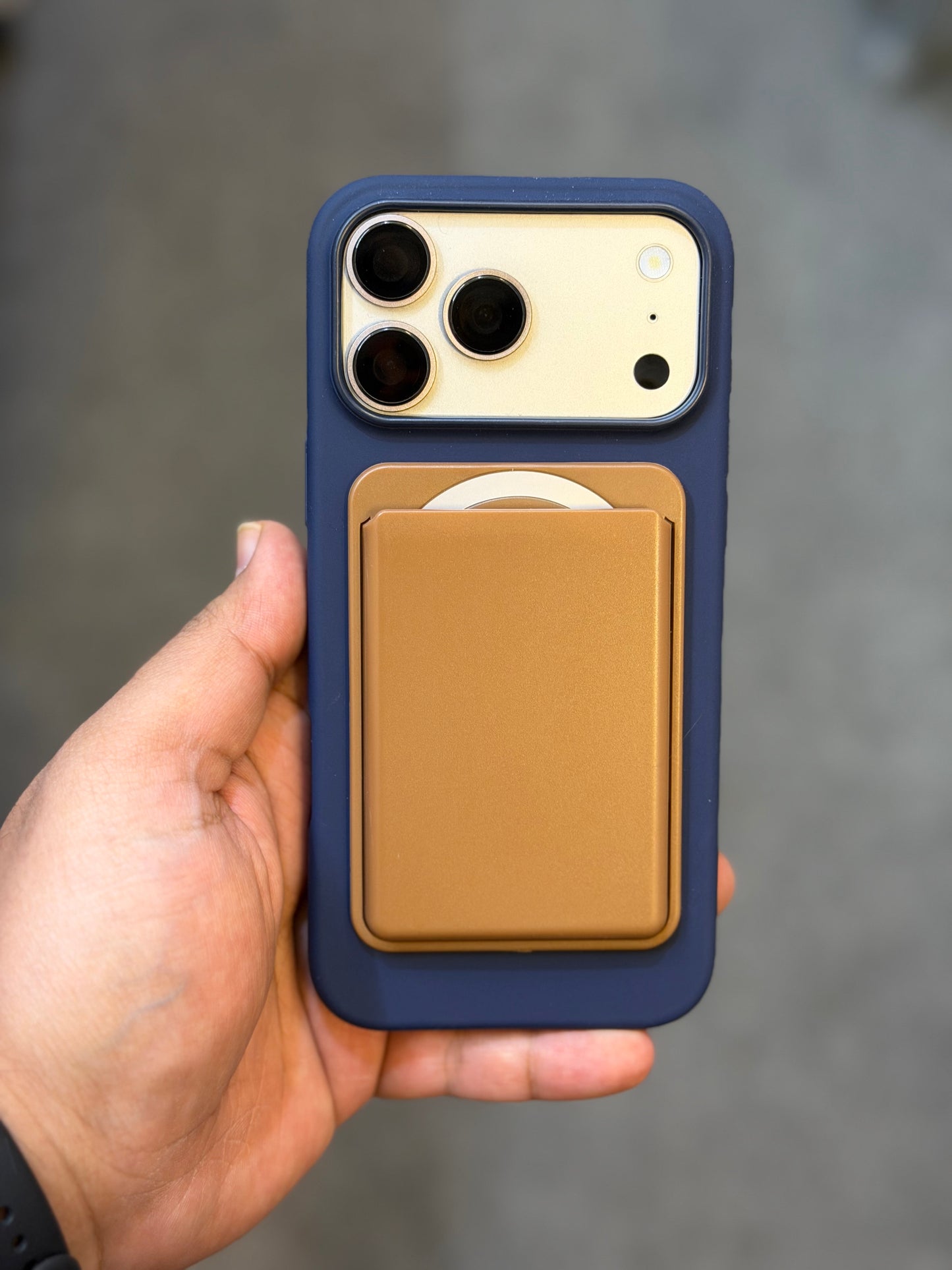 Color Acrylic MagSafe Card Wallets