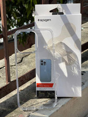 Spigen Ultra Hybrid Clear Case