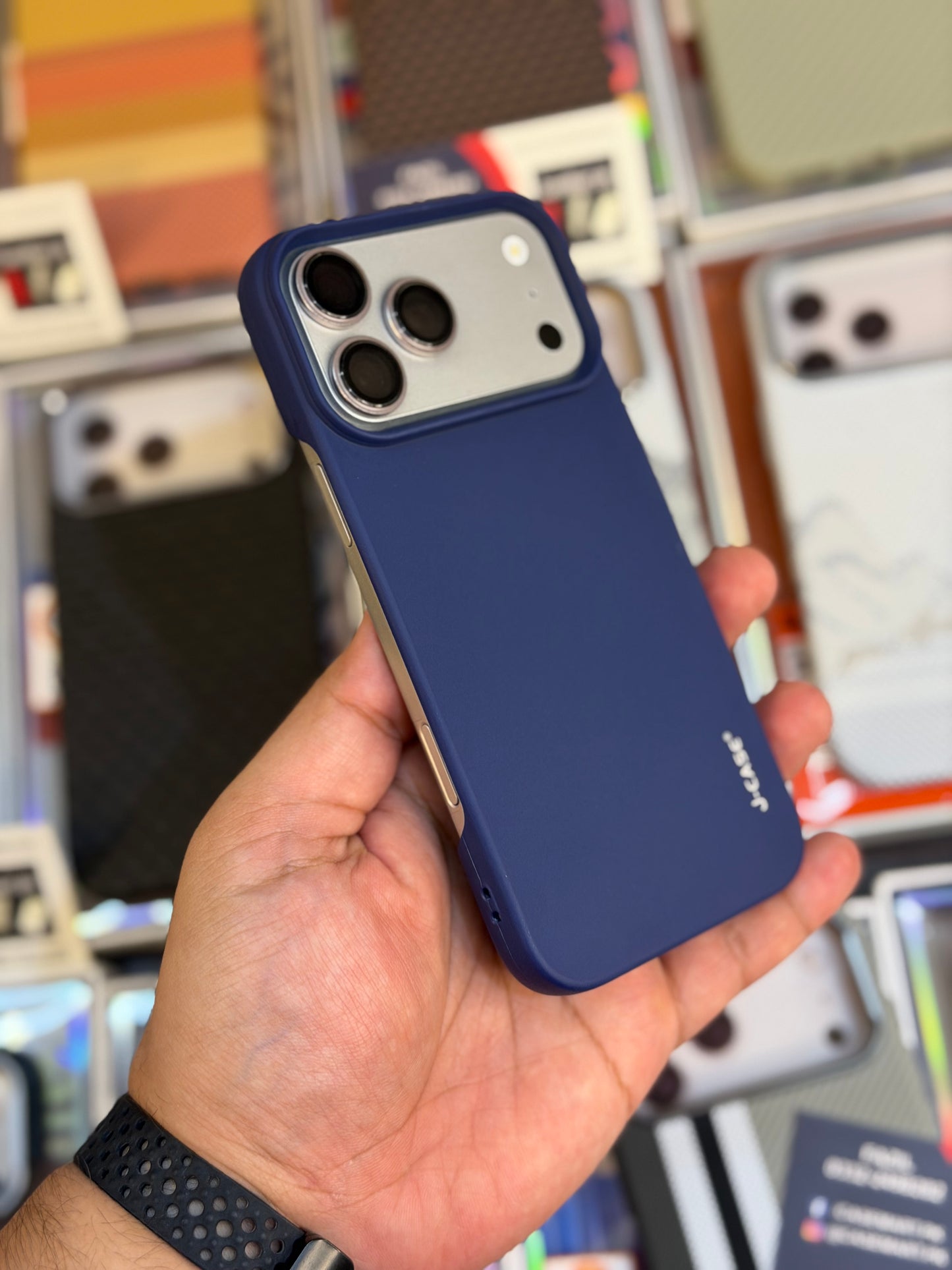 J-CASE SIDE CUT SOFT SILICONE CASE