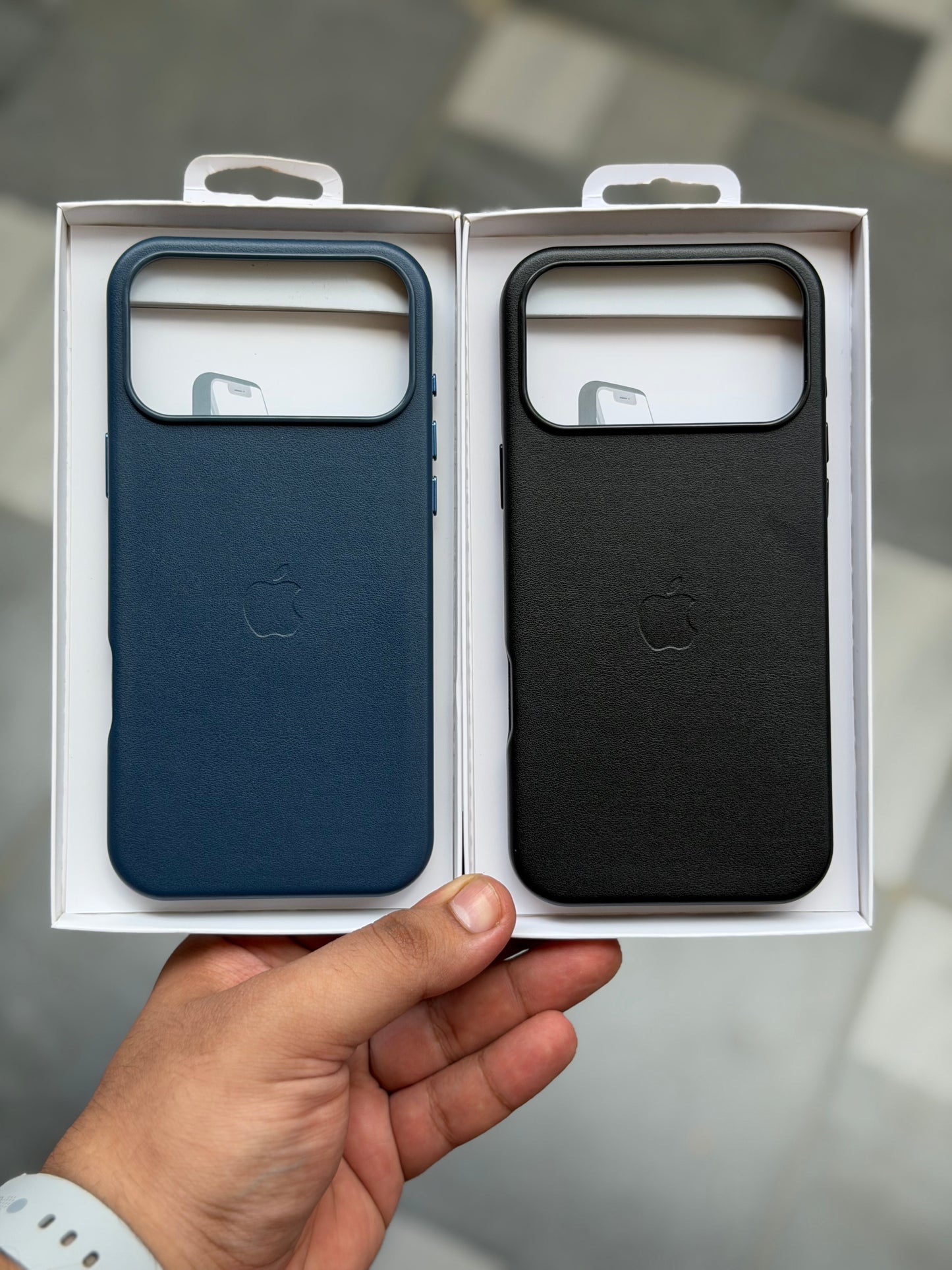 Apple Official MagSafe Leather - Same As Original