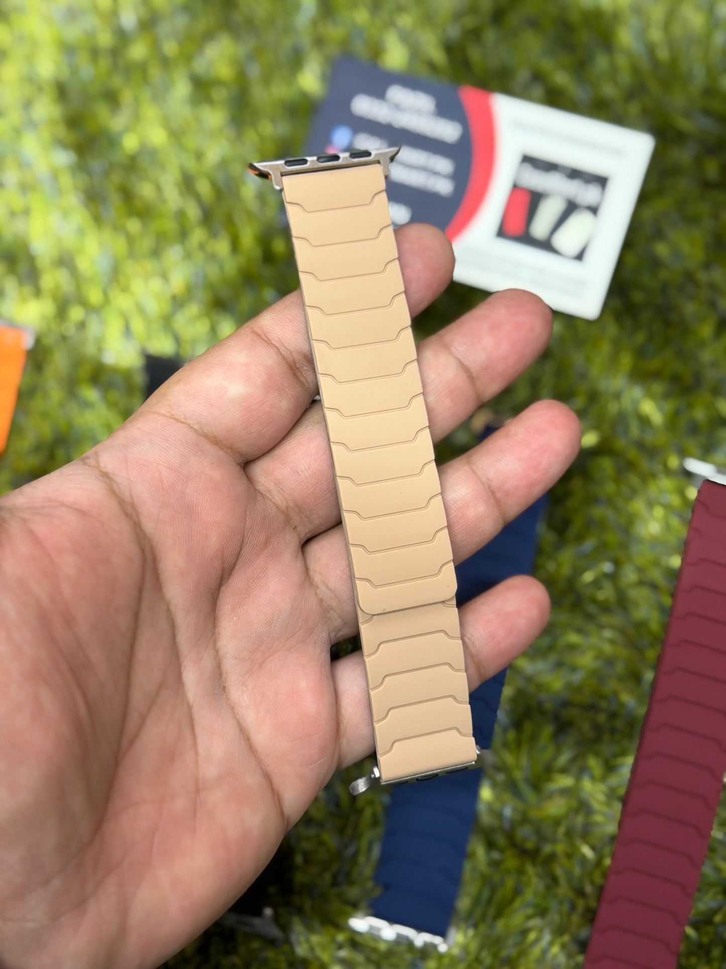 Fully Magnetic Silicone Loop Band for Apple Watch - 38mm to 49mm
