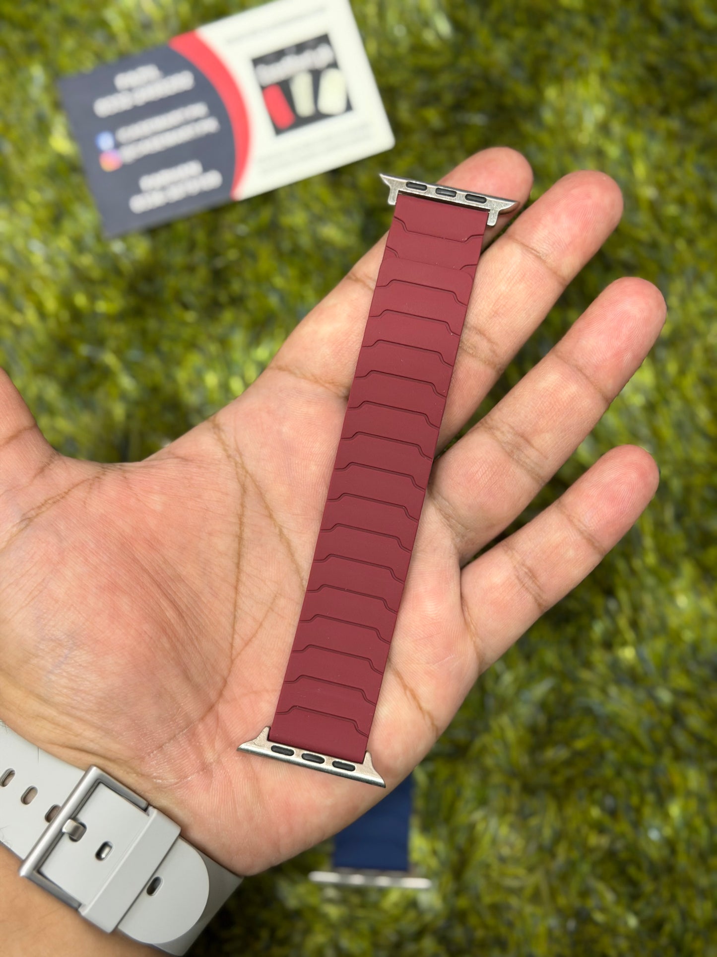 Fully Magnetic Silicone Loop Band for Apple Watch - 38mm to 49mm