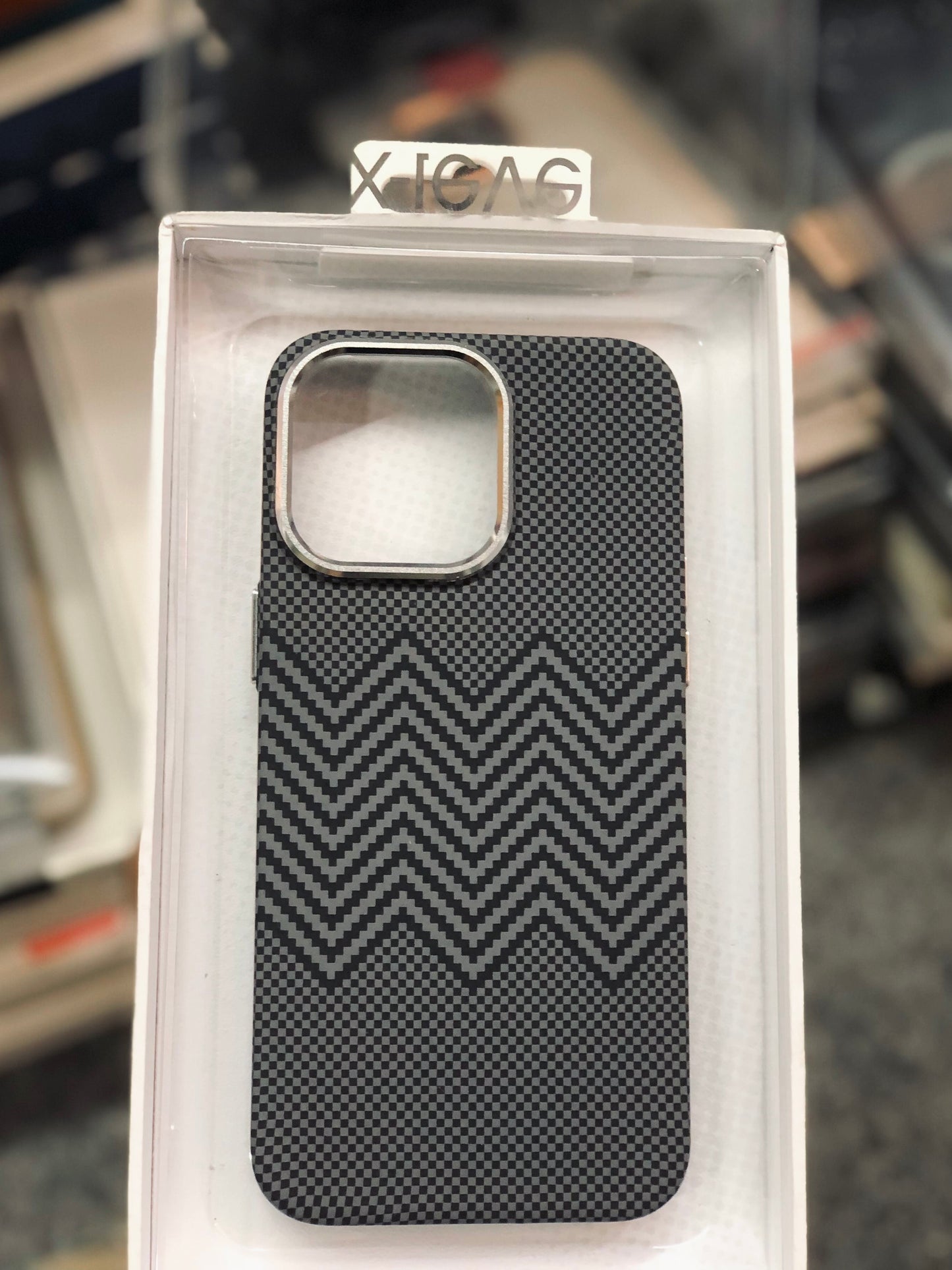 GREY WAVE CARBON FIBRE KEVLAR CASE