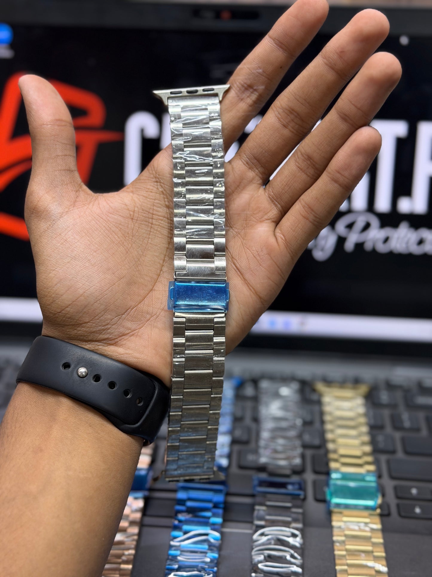 Premium Rolex Style Stainless Steel Chain Strap for Apple Watch 42 to 49 mm