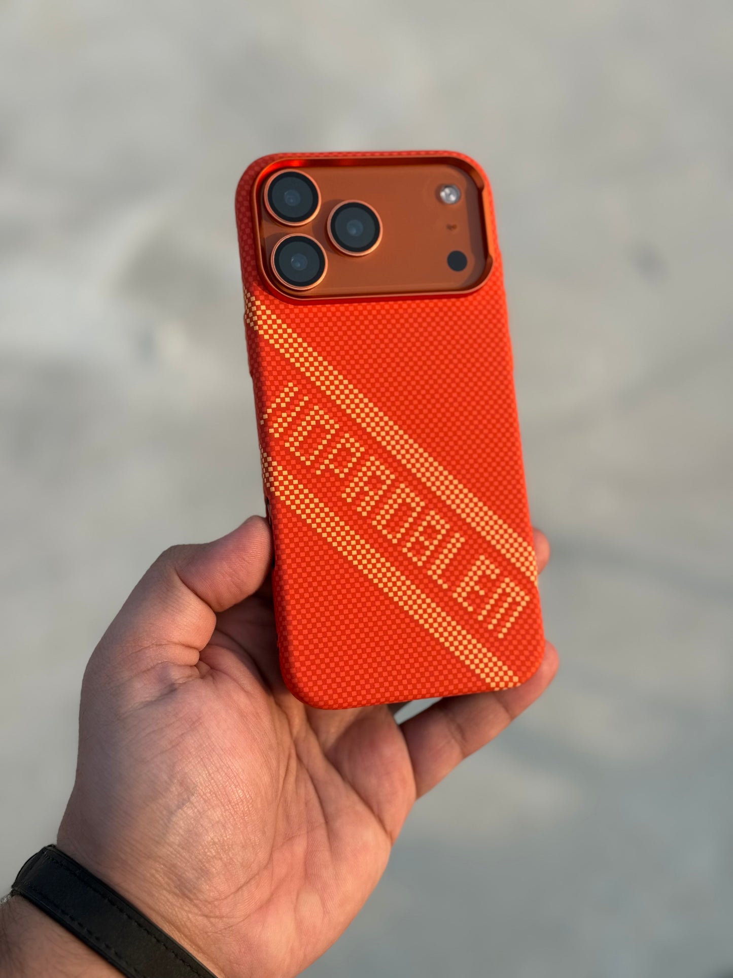 NoProblem Carbon Fibre With MagSafe LUXO 17 Series