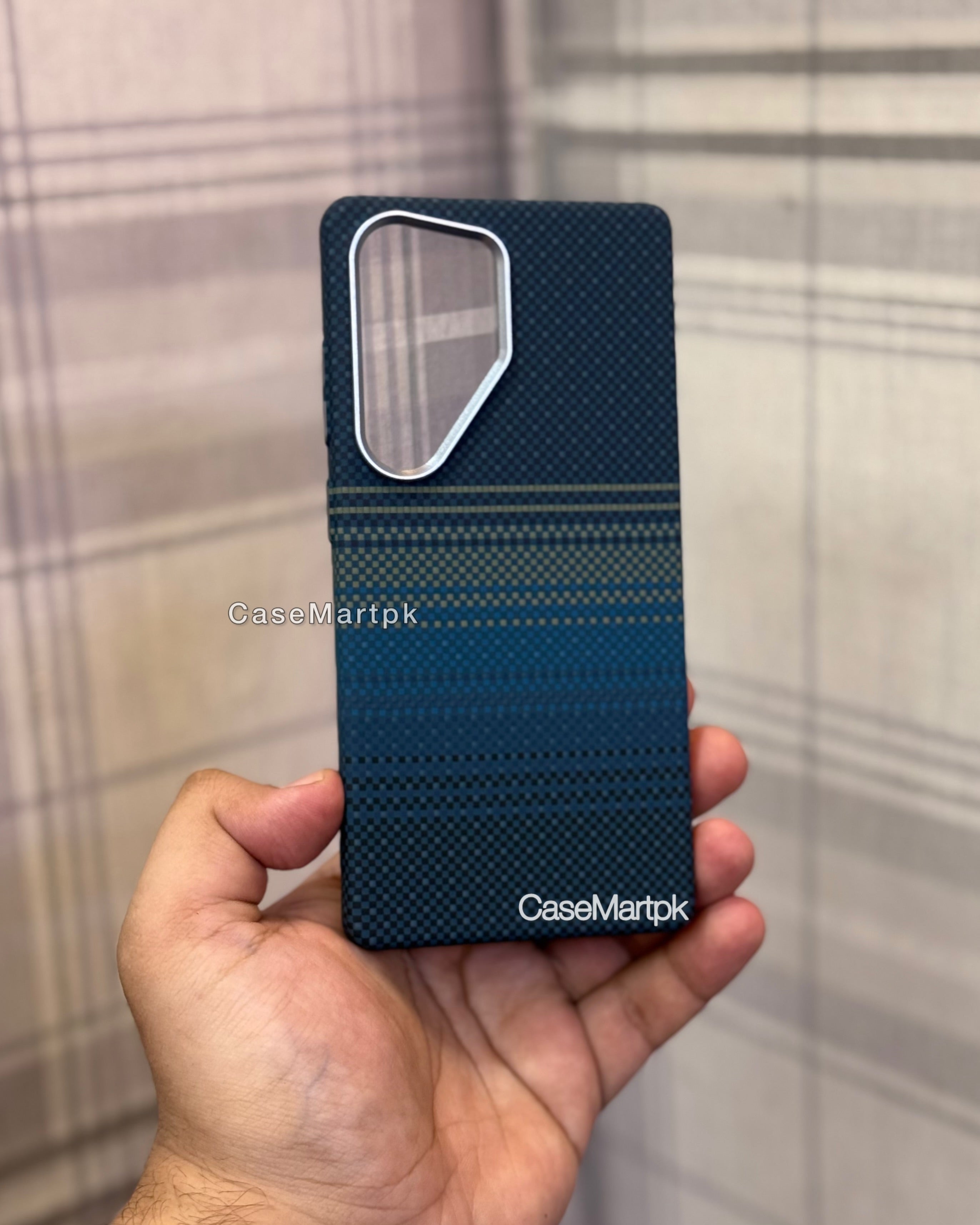 Sunset Pitaka Blue Carbon Fibre Luxo MagSafe