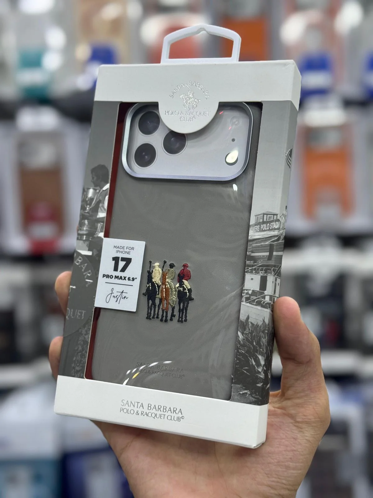 Polo Justin Series 17 Pro Max With Magsafe