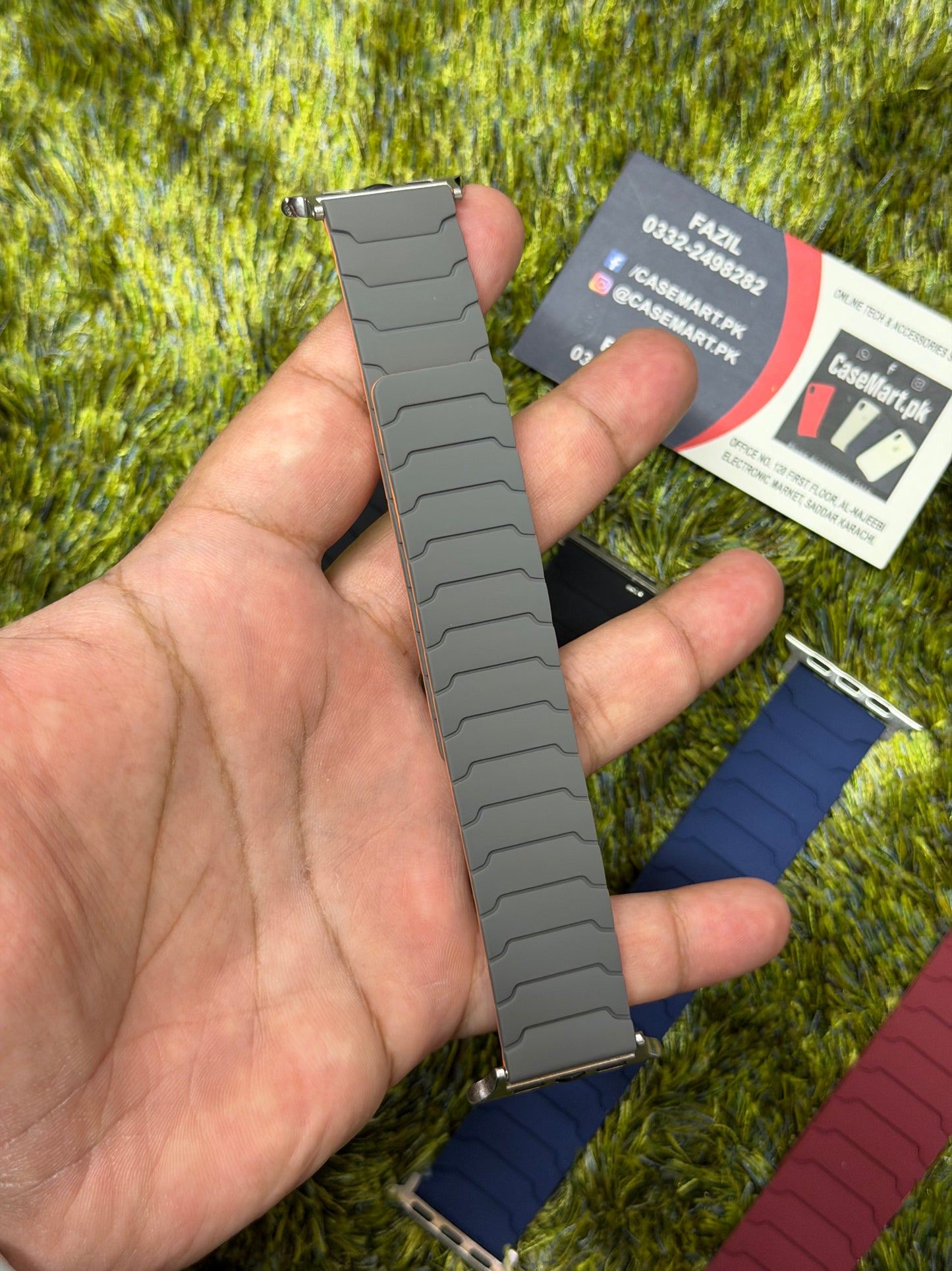 Fully Magnetic Silicone Loop Band for Apple Watch - 38mm to 49mm