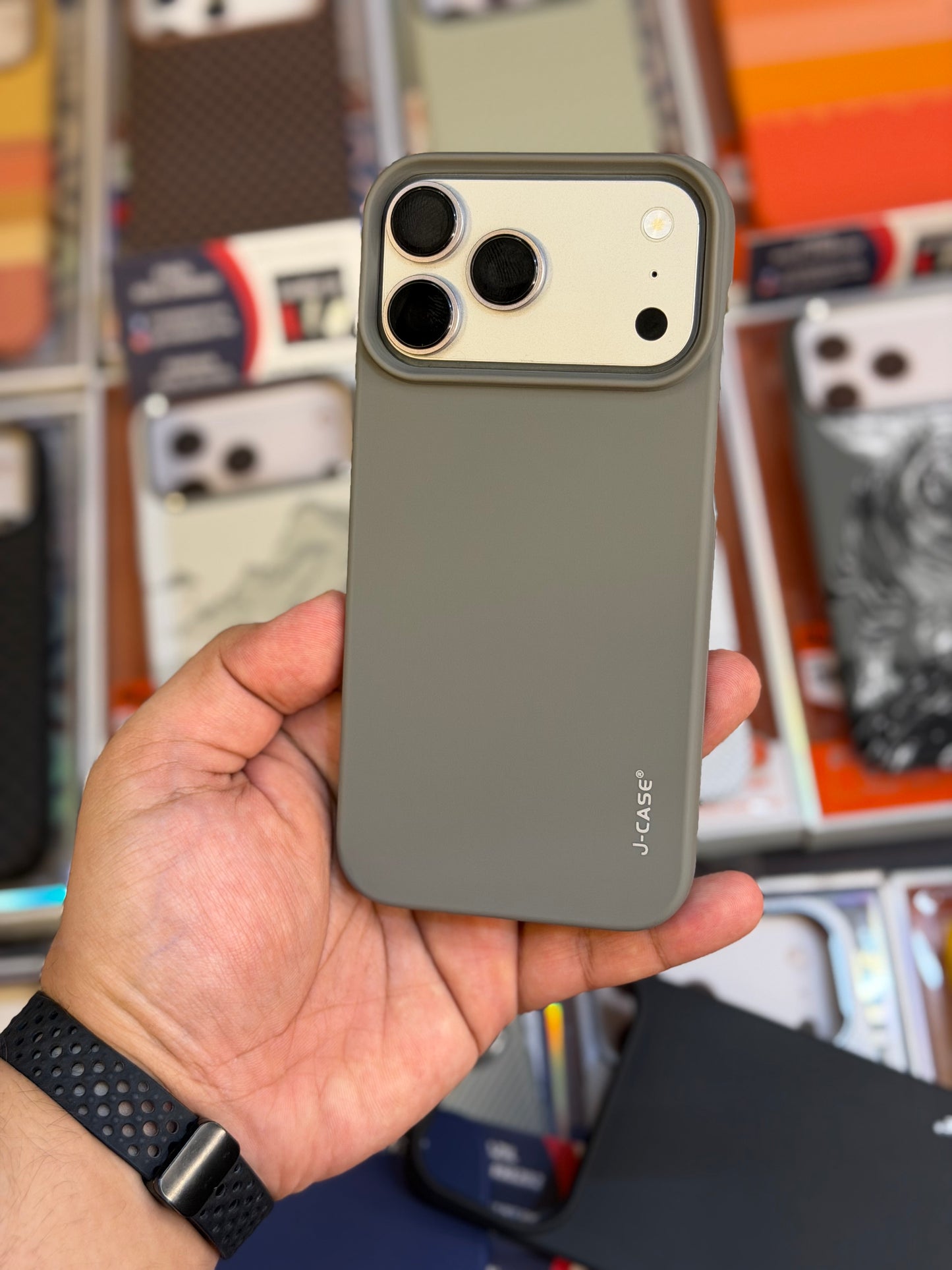 J-CASE SIDE CUT SOFT SILICONE CASE
