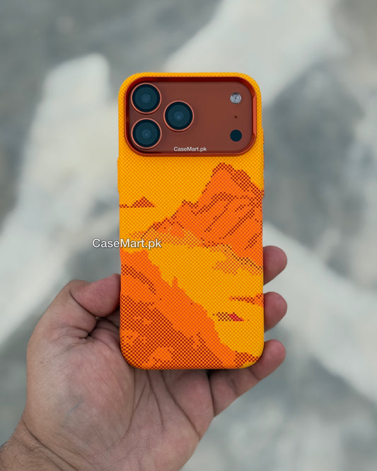 Orange Mountains Carbon Fibre With MagSafe LUXO 17 Pro Max