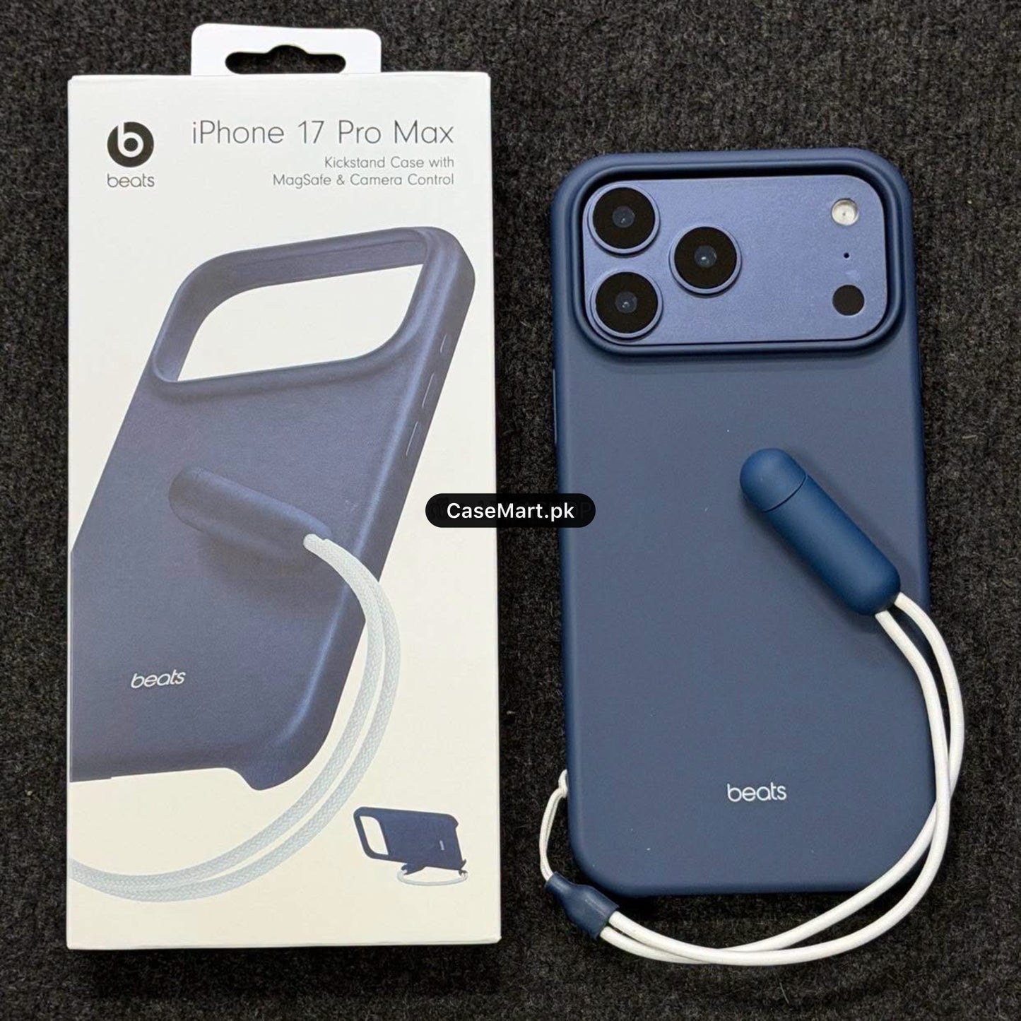 BEATS Kickstand MagSafe Case iPhone 17 series