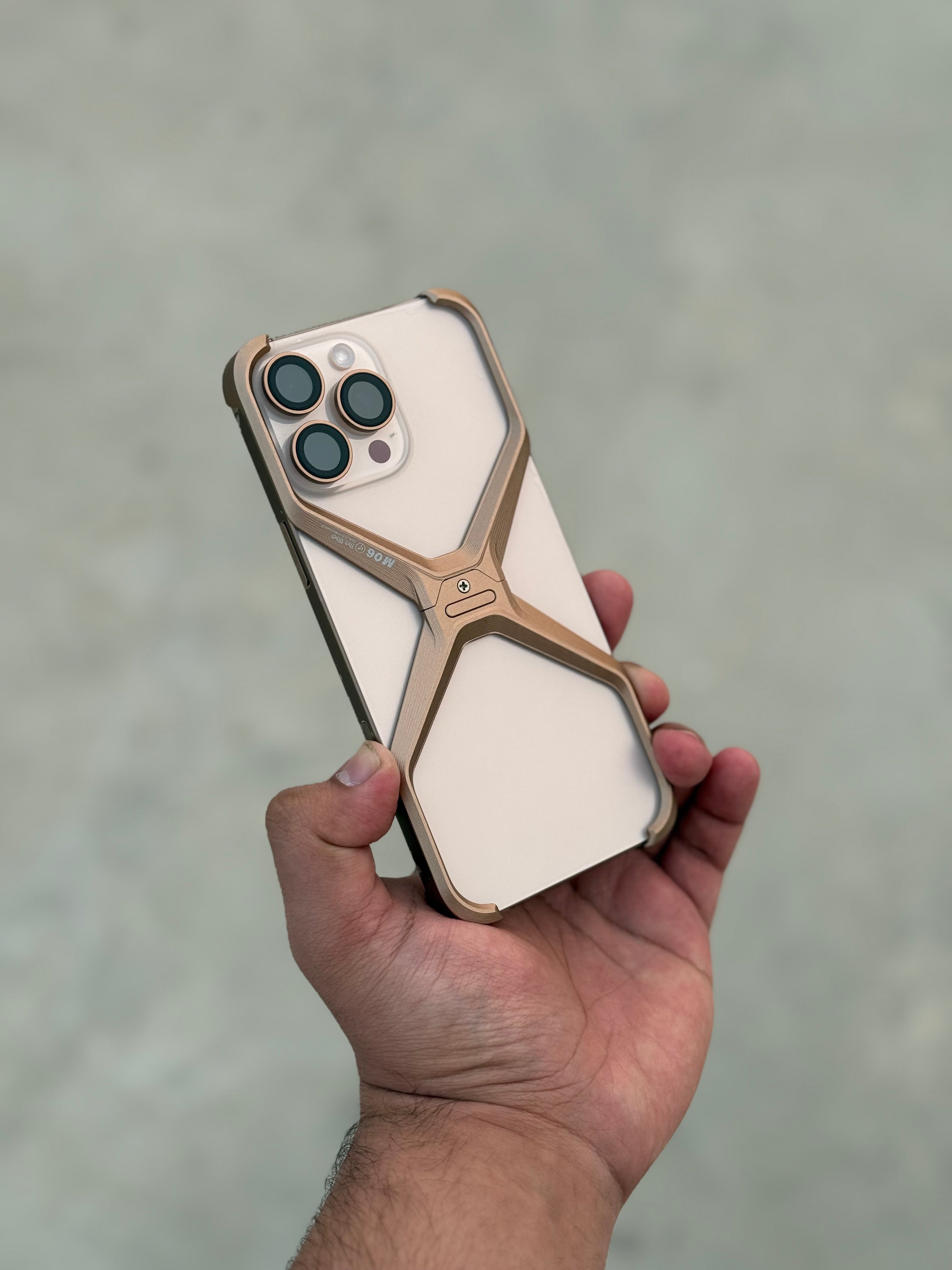 Metal Luxury Aluminum X Case in Desert 16 Pro Max
