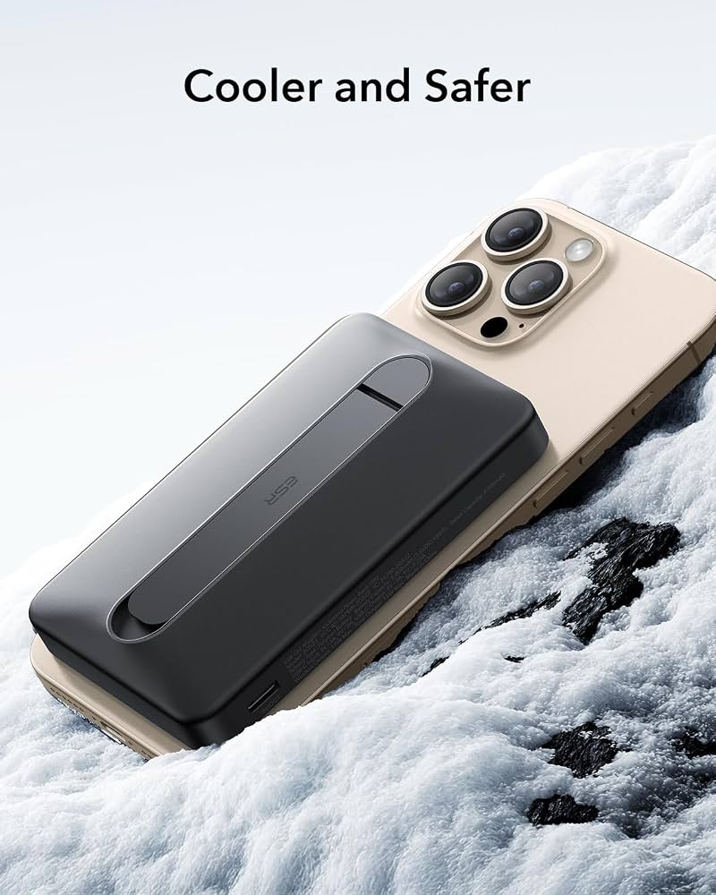 ESR MagSafe Kickstand Wireless Power Bank