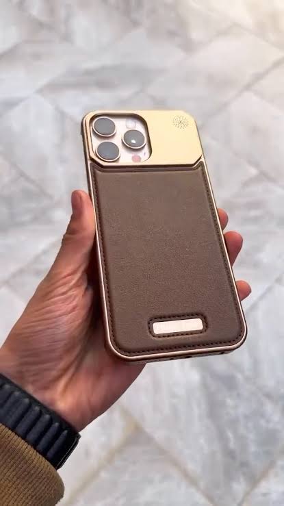 Metal MagSafe perfume case