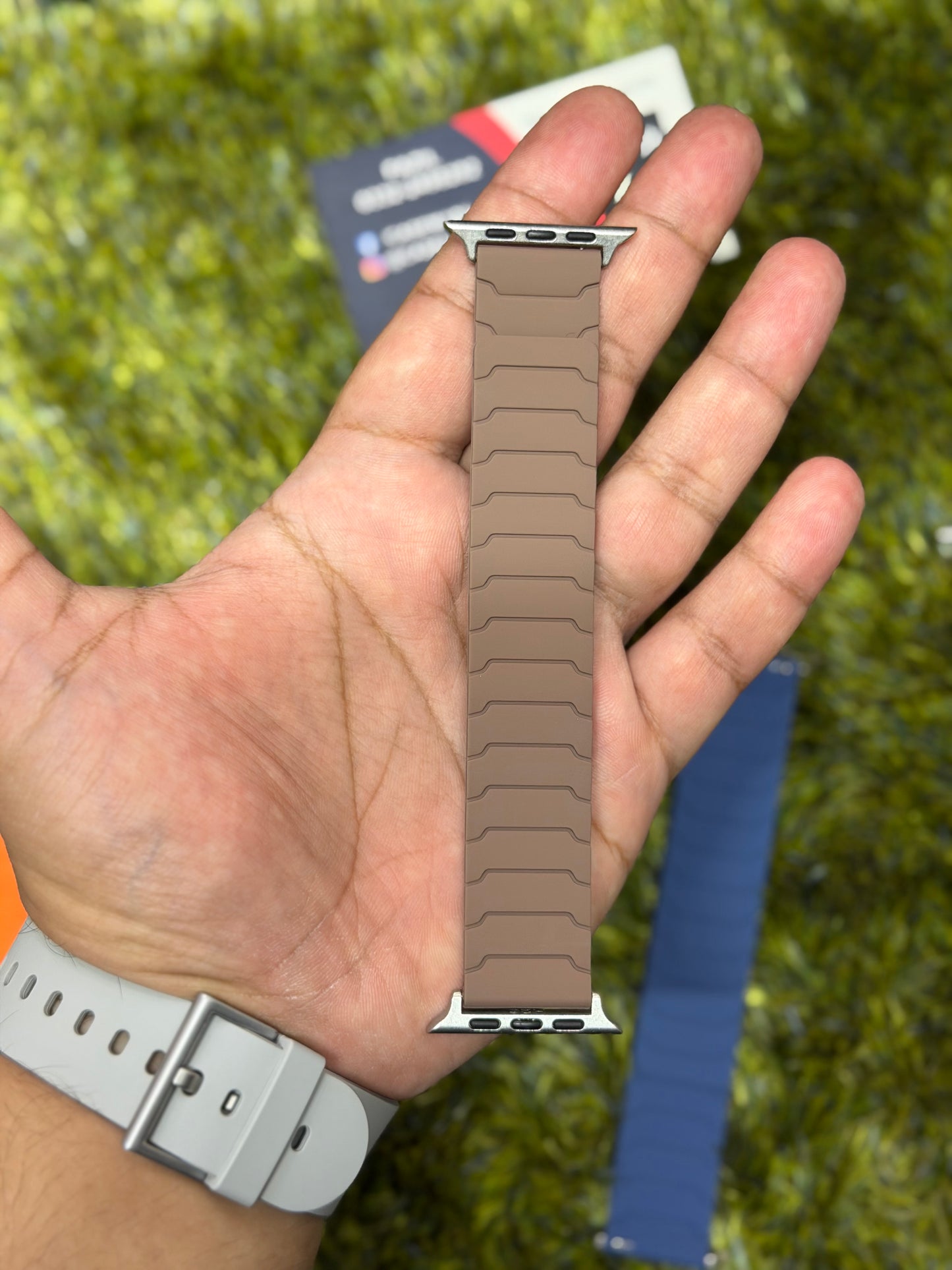 Fully Magnetic Silicone Loop Band for Apple Watch - 38mm to 49mm