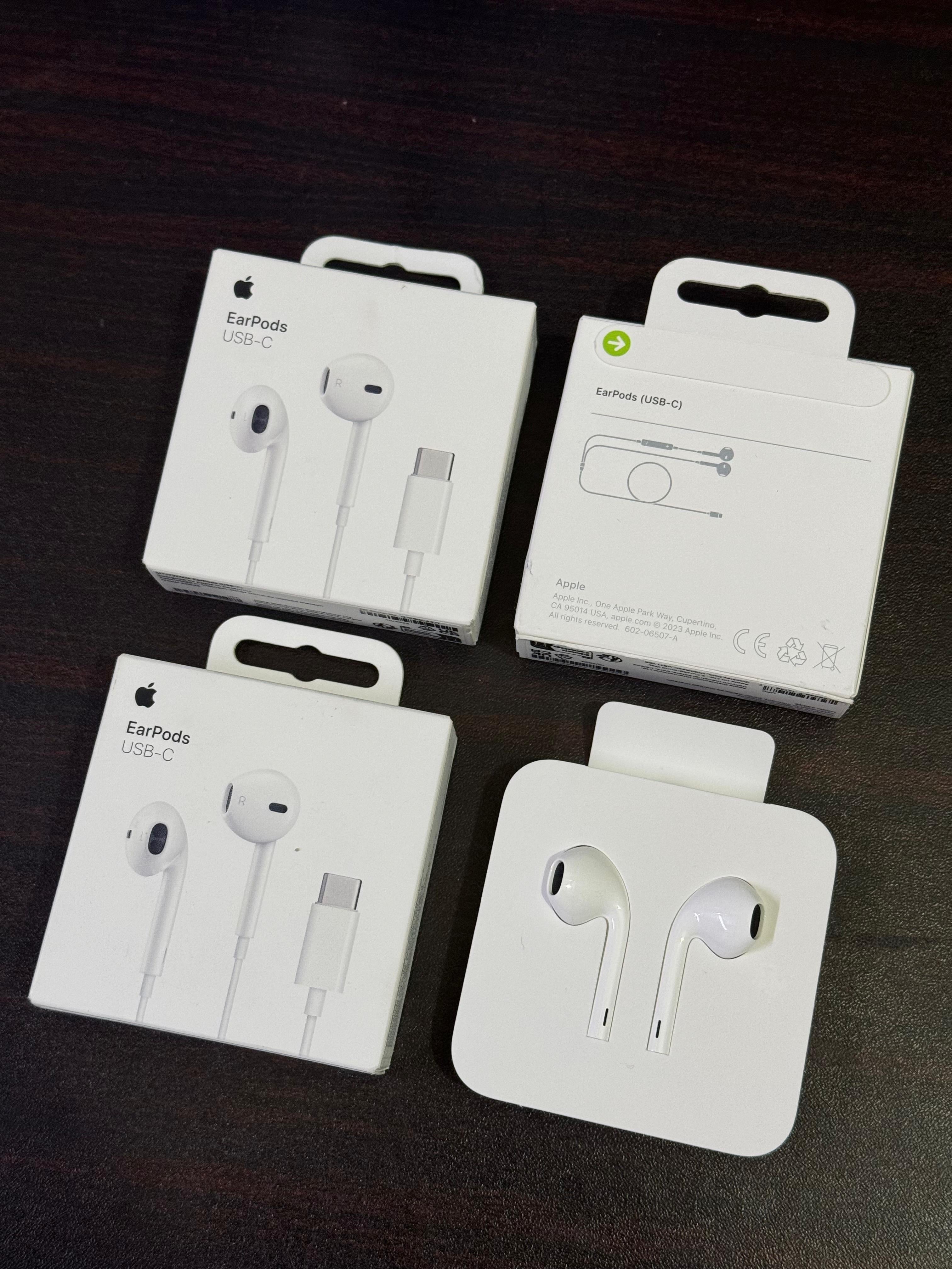 Apple same as original type c earphones wired