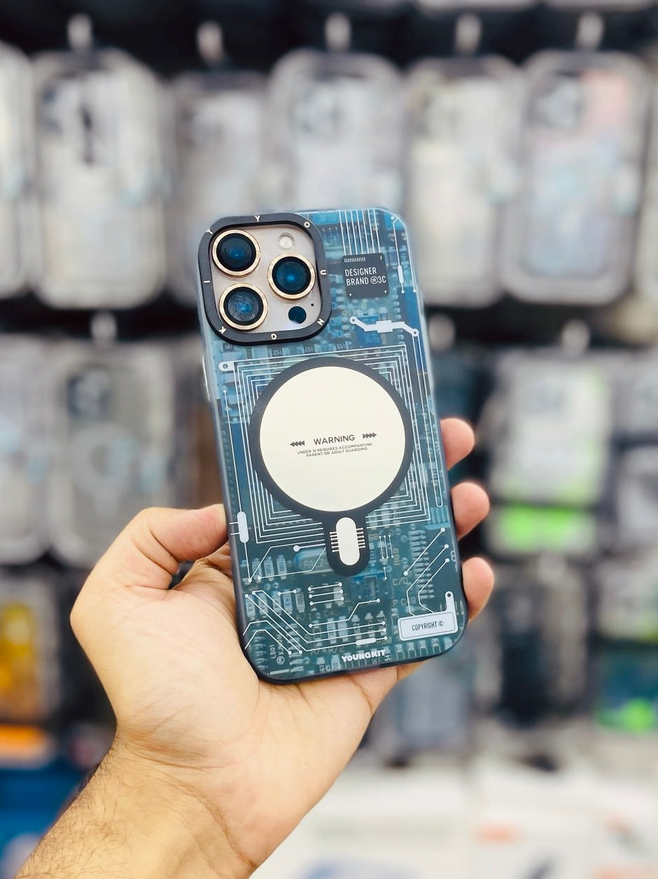 YoungKit Futuristic Circuit Case 16 Pro Max