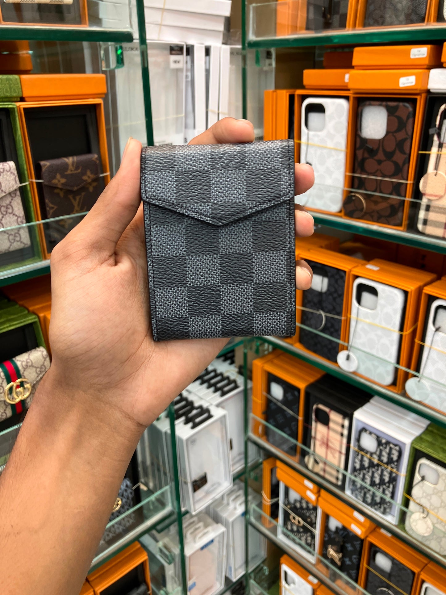 Luxury Branded Leather Slim Wallet - Premium Business Card Holder with Magnetic Closure