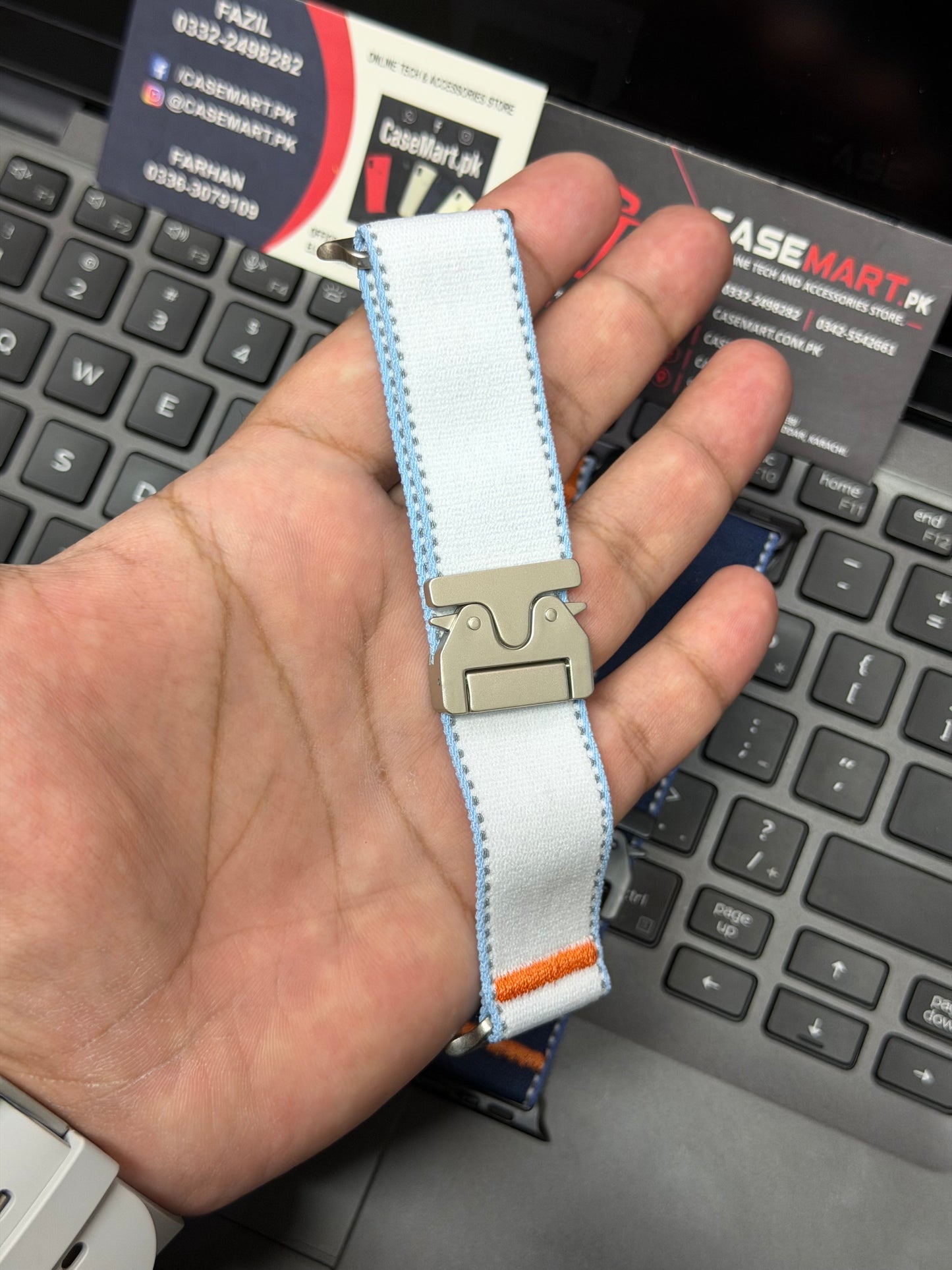 Nylon Wild Path Loop Band With Master Lock for Apple Watch 42 to 49 mm
