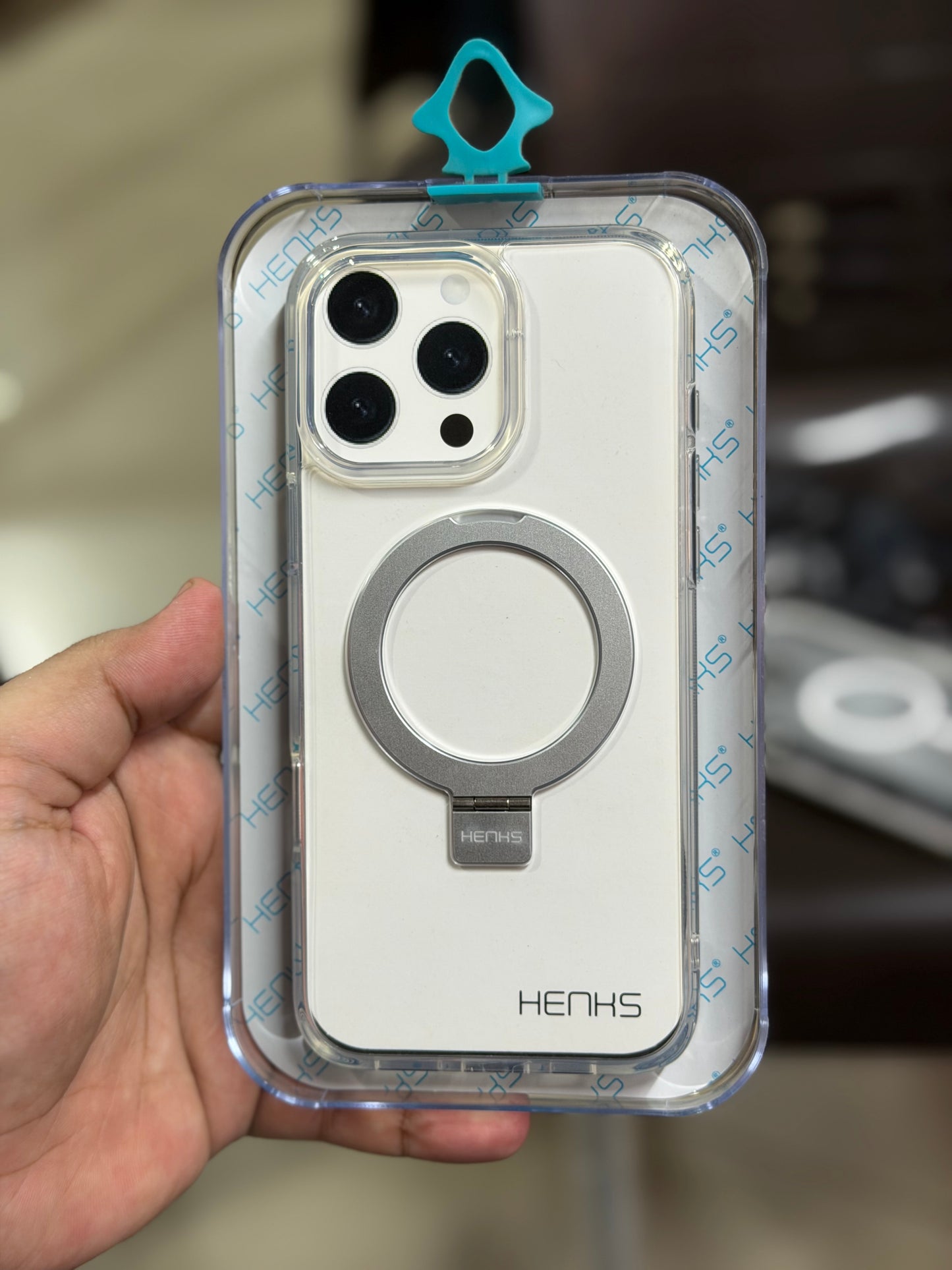 HENKS Clear MagSafe Stand Non-Yellowing Case 16 Pro Max