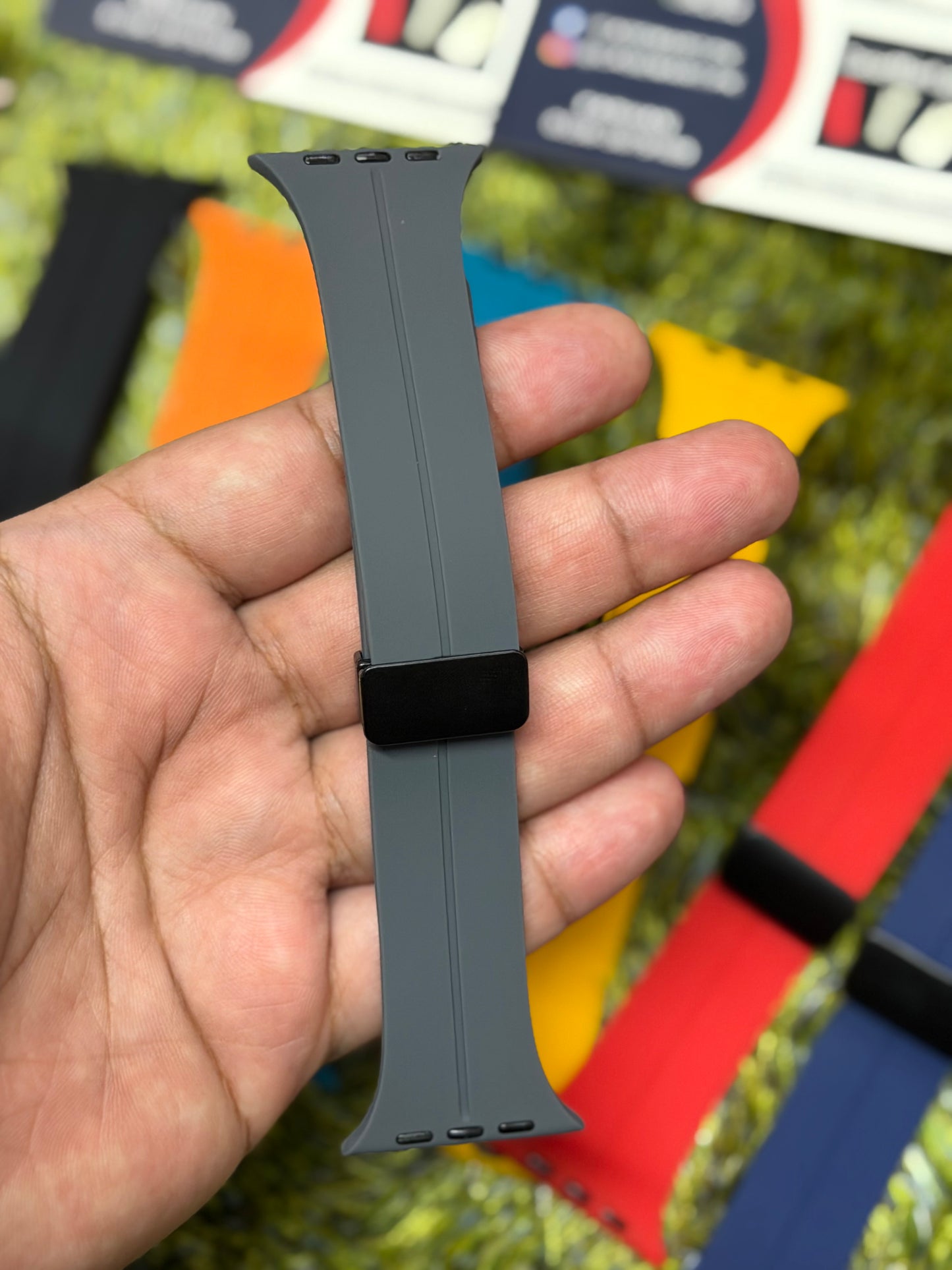 Silicone Magnet Buckle Strap for Apple Watch - 42mm to 49mm