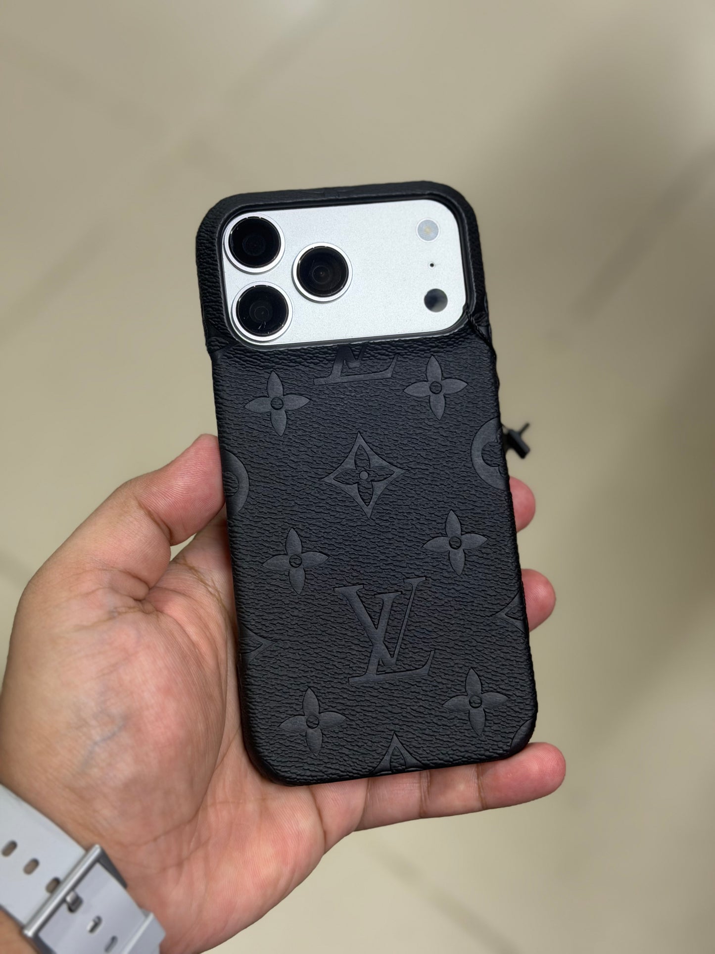 Luxury LV Branded Premium Side Cut Leather Case for iPhone