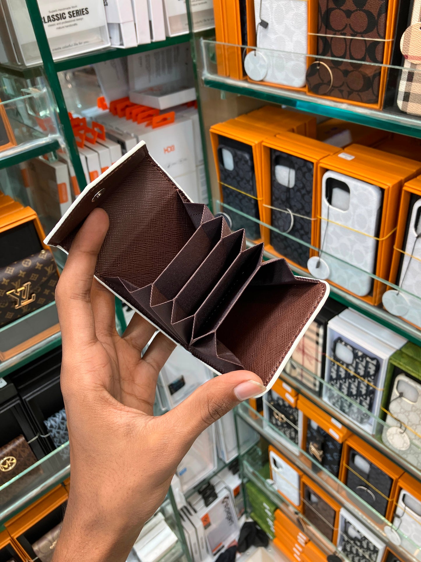 Luxury Branded Leather Slim Wallet - Premium Business Card Holder with Magnetic Closure