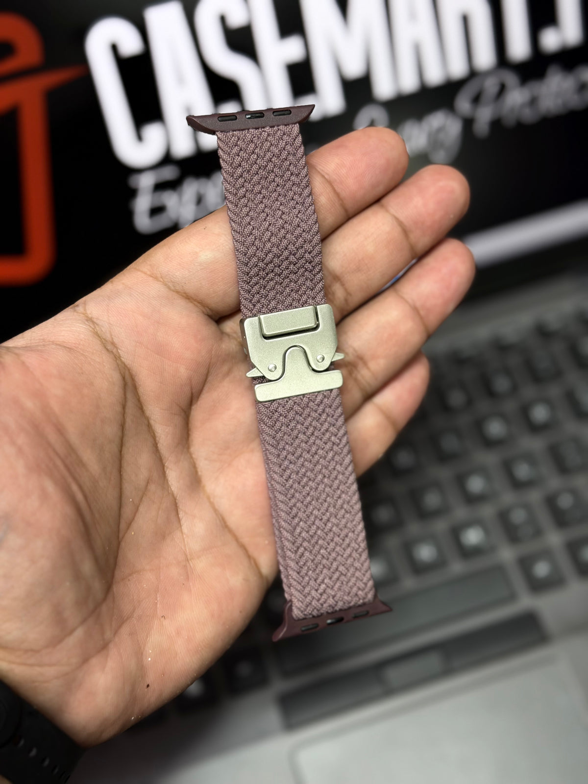 Stretchy Woven Nylon Braided Loop With Master Lock for Apple Watch Series 11/10/9/8/7/6/SE
