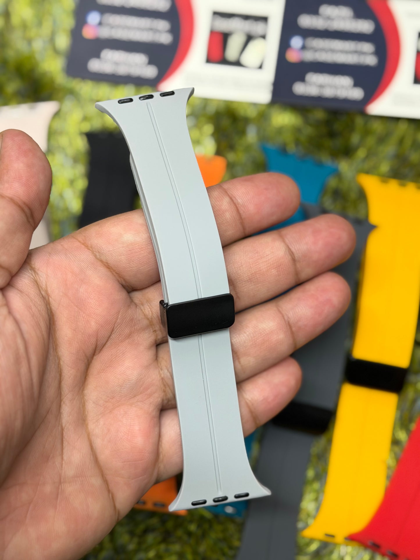 Silicone Magnet Buckle Strap for Apple Watch - 42mm to 49mm
