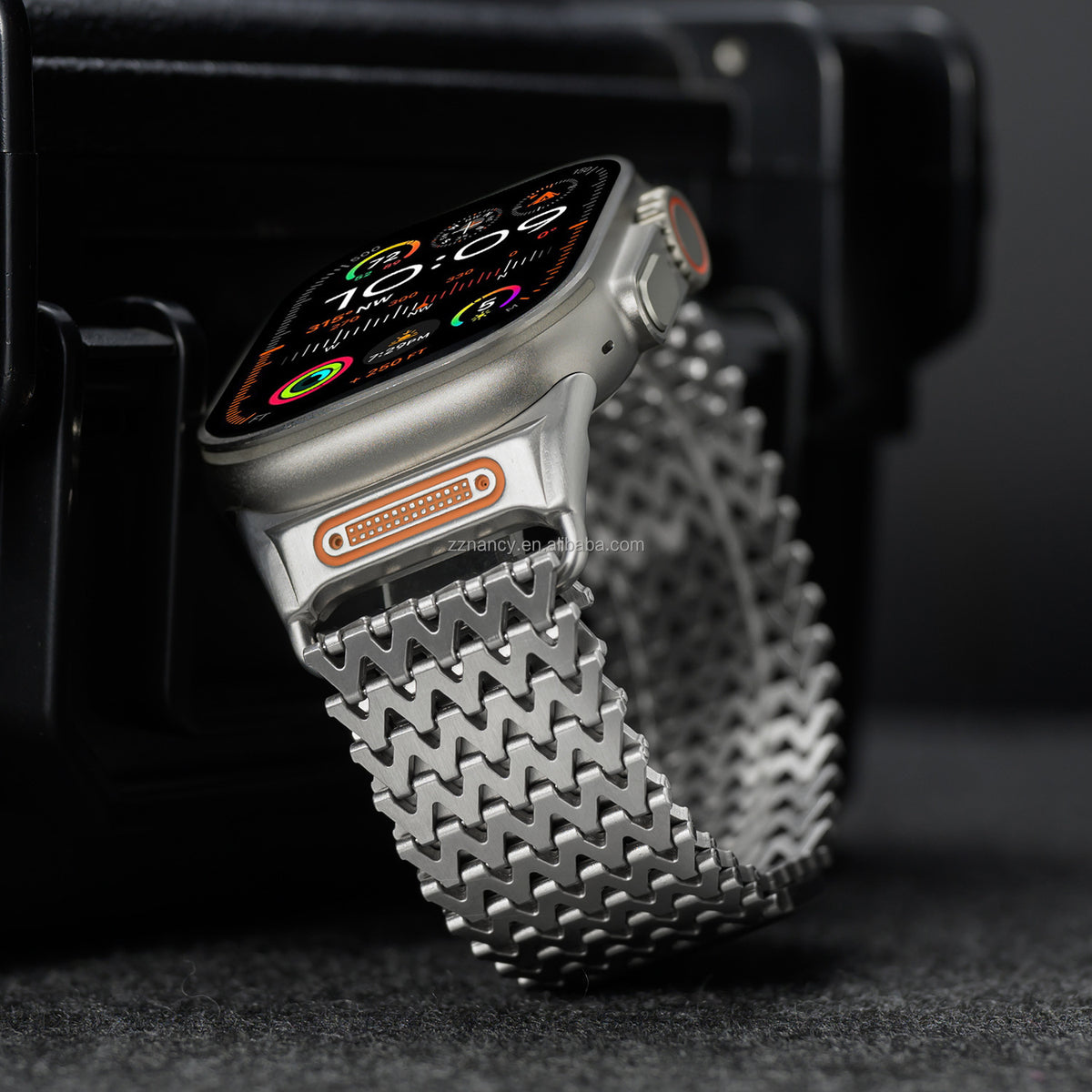 Tactical Wave Apple Watch Rugged Stainless Steel Magnetic Milanese Mesh Loop Strap Mechanical Lugs (44/45/46/49 Mm)