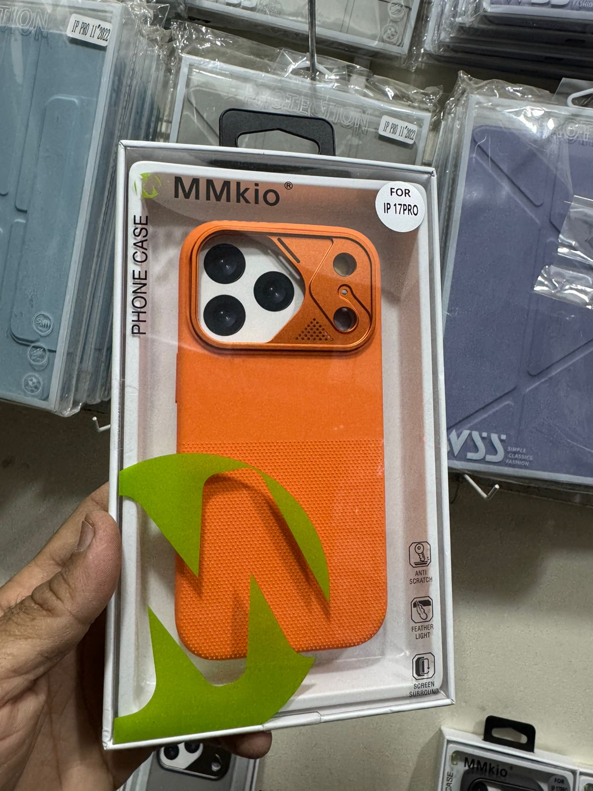 MMKIO ALUMU DESIGN SILICON MAGSAFE CASE