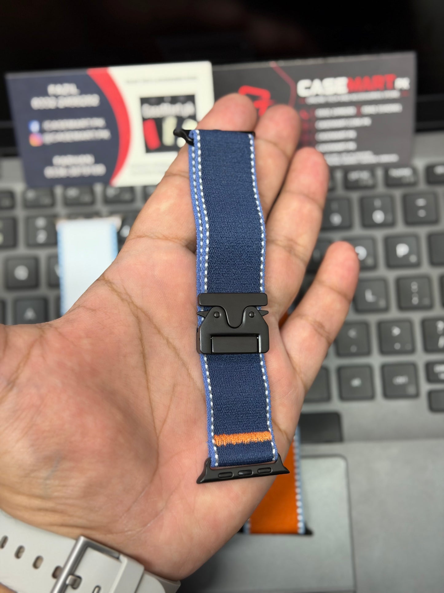 Nylon Wild Path Loop Band With Master Lock for Apple Watch 42 to 49 mm