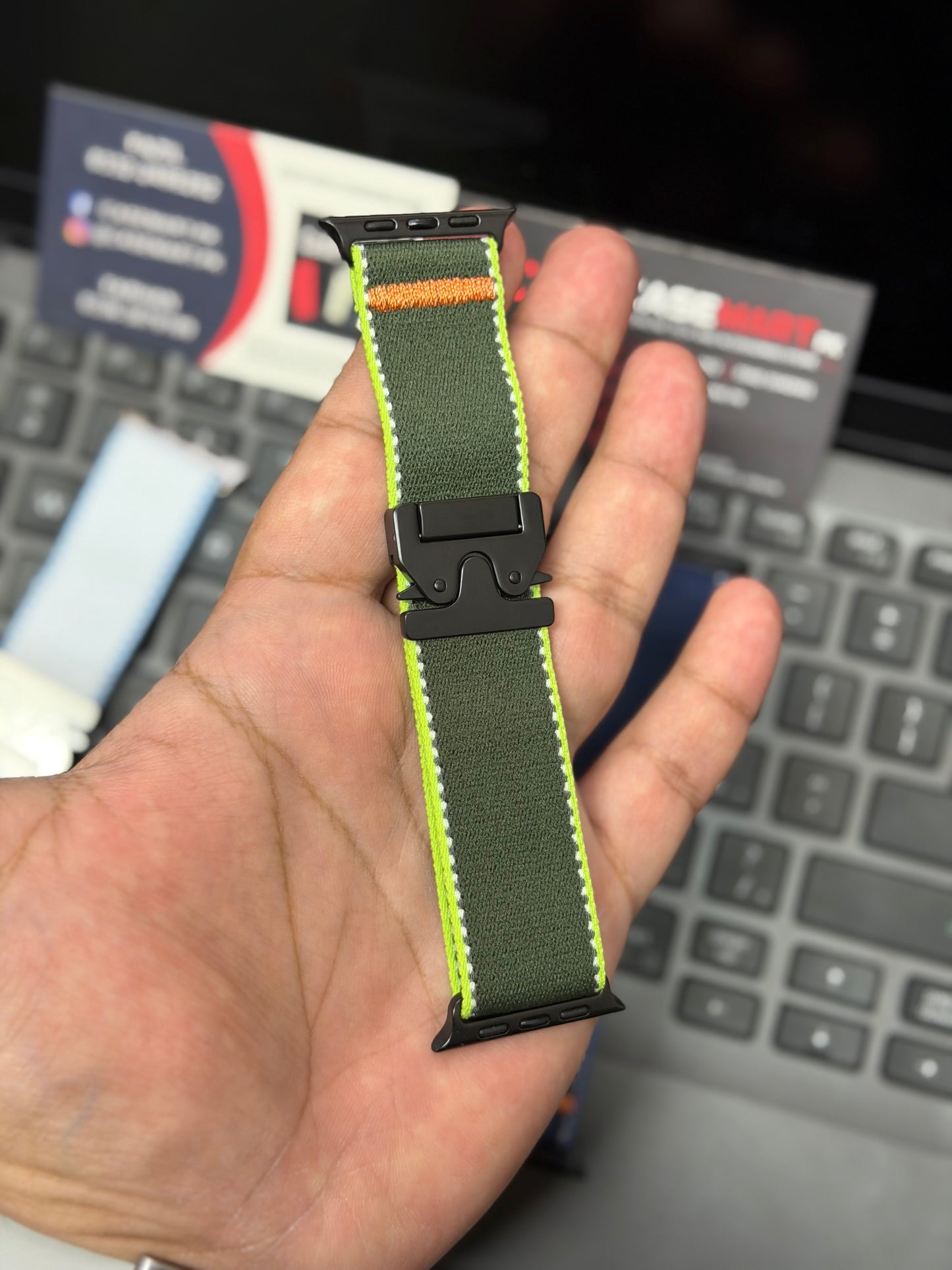 Nylon Wild Path Loop Band With Master Lock for Apple Watch 42 to 49 mm