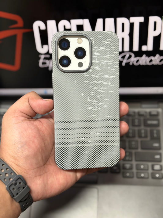PITAKA GALAXY CARBON FIBRE KEVLAR CASE WITH MAGSAFE
