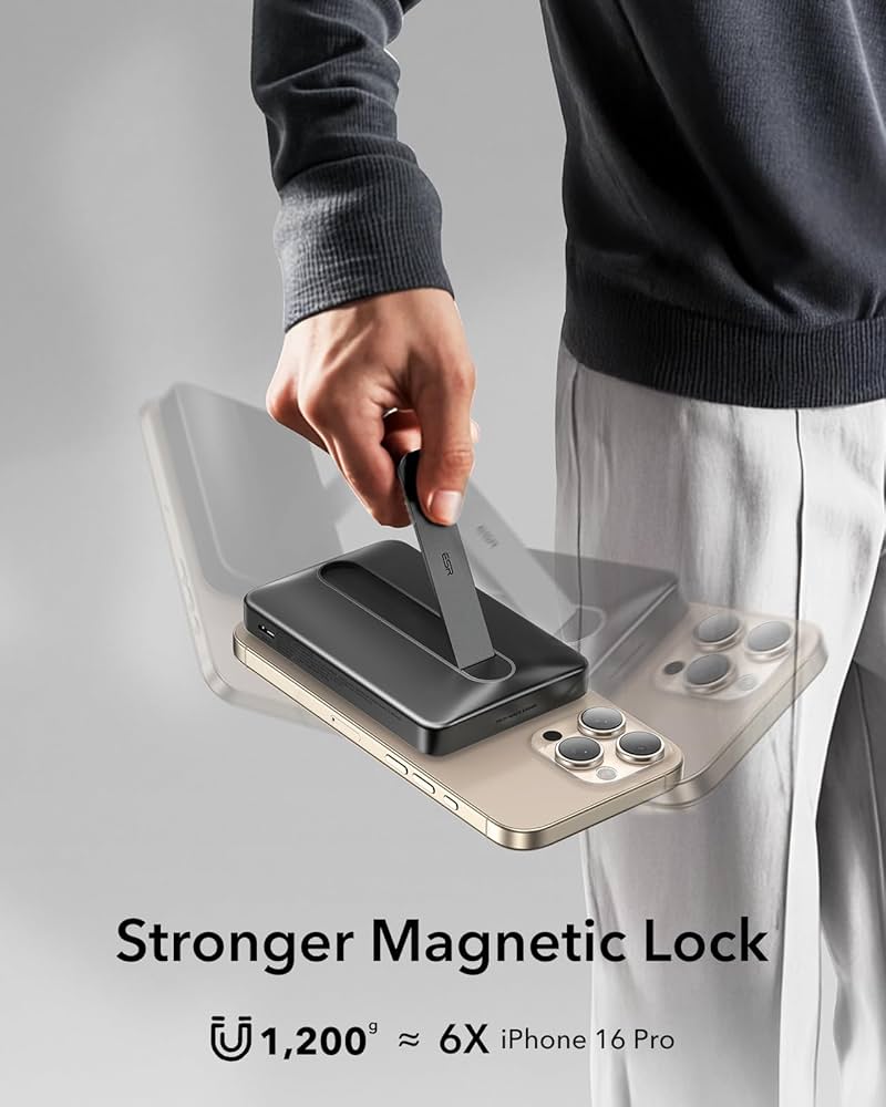 ESR MagSafe Kickstand Wireless Power Bank
